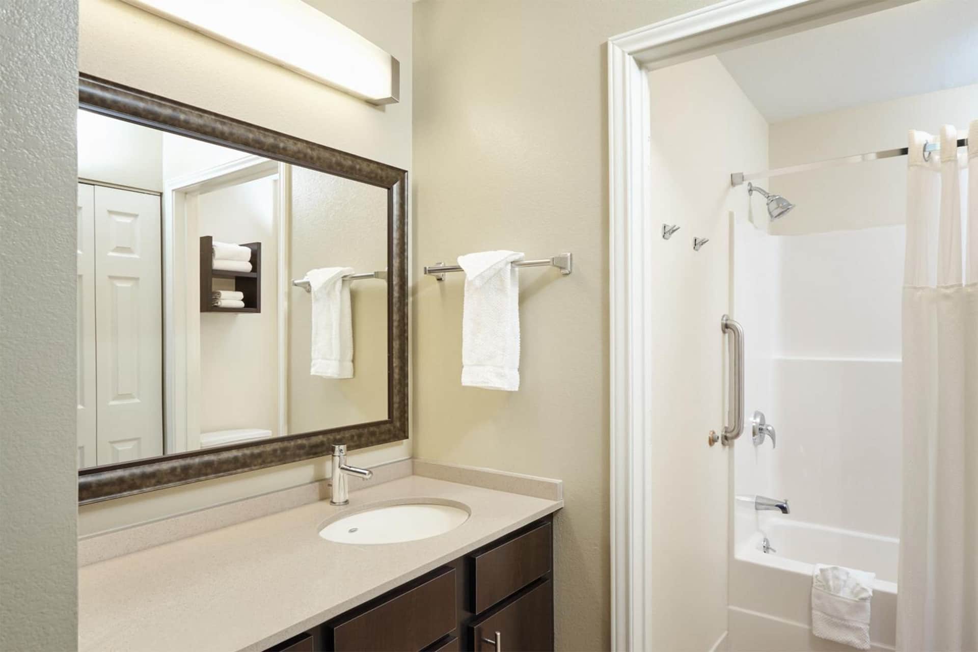 Staybridge Suites Lincolnshire, an IHG Hotel