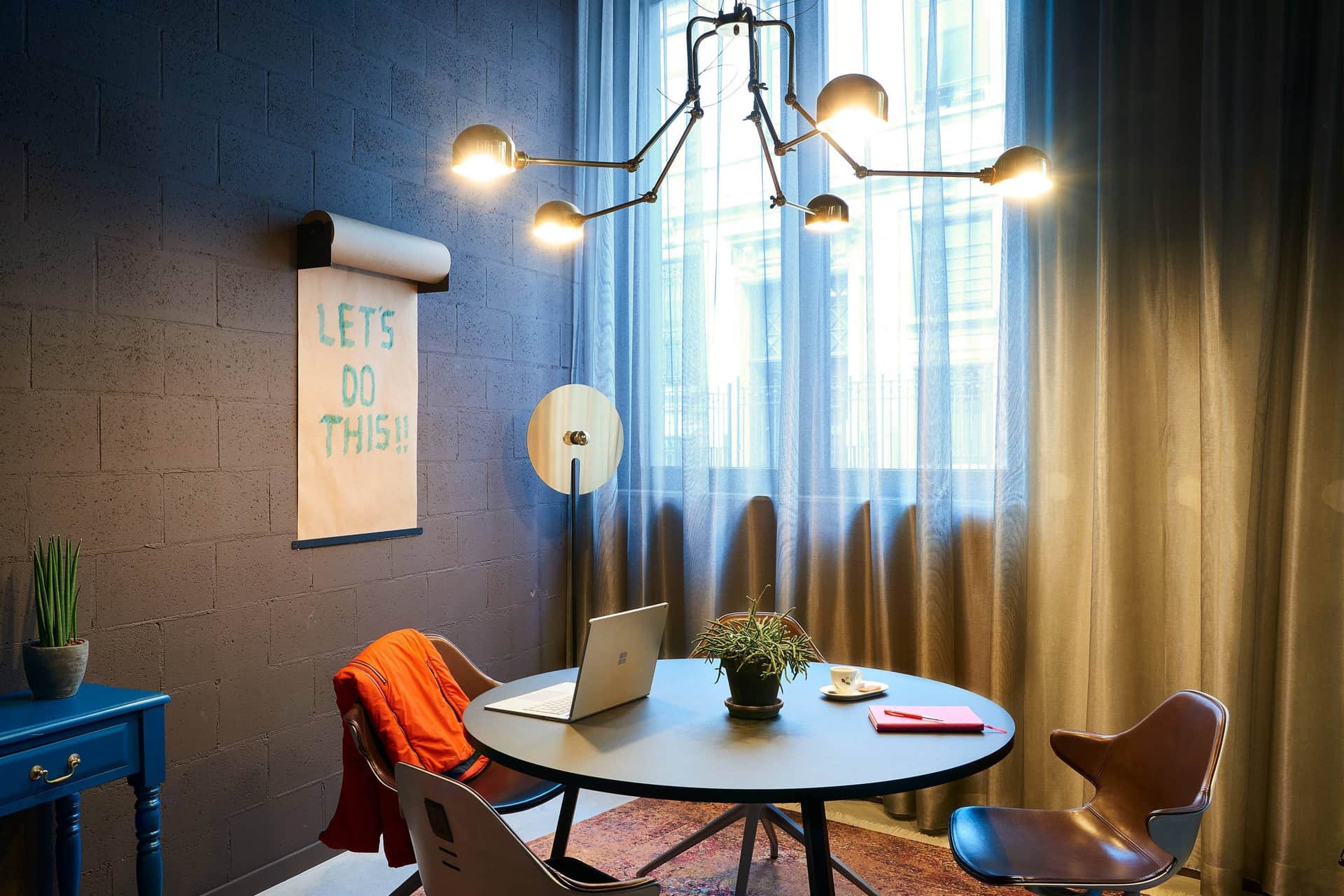 Moxy Brussels City Center