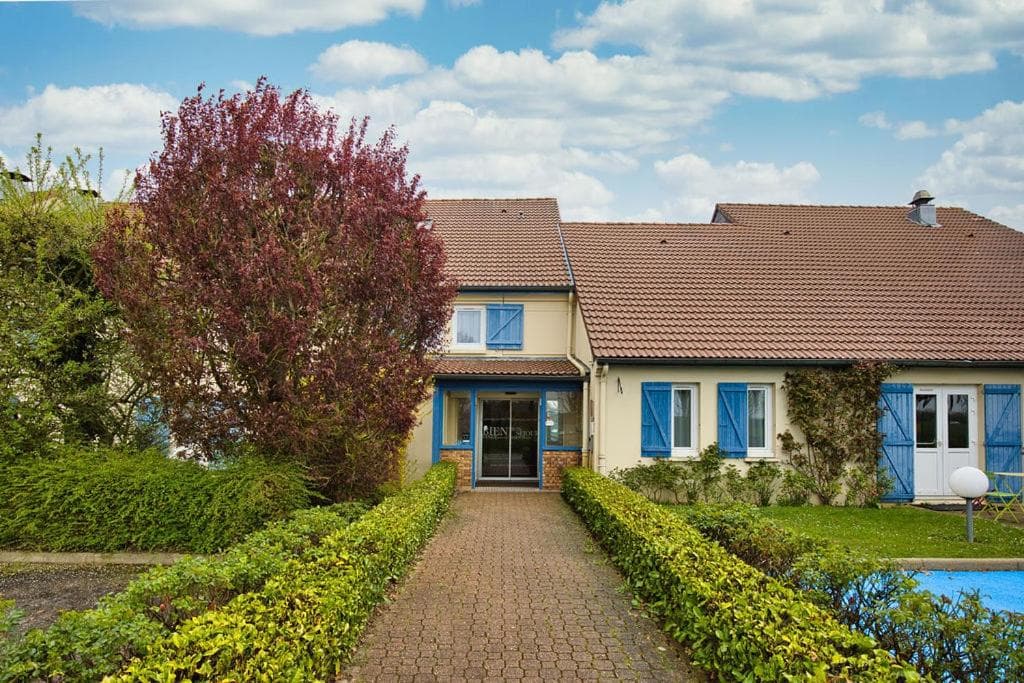 Sure Hotel by Best Western Plaisir