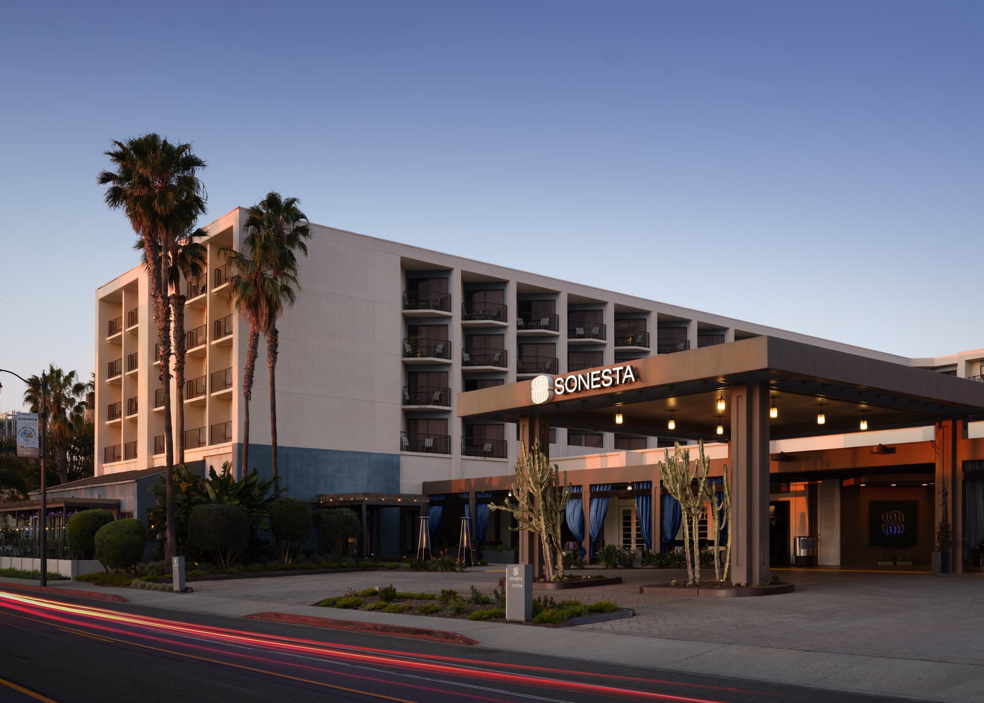 Sonesta Redondo Beach & Marina