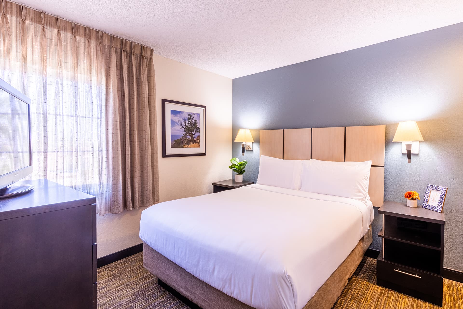 Sonesta Simply Suites Denver West Federal Center