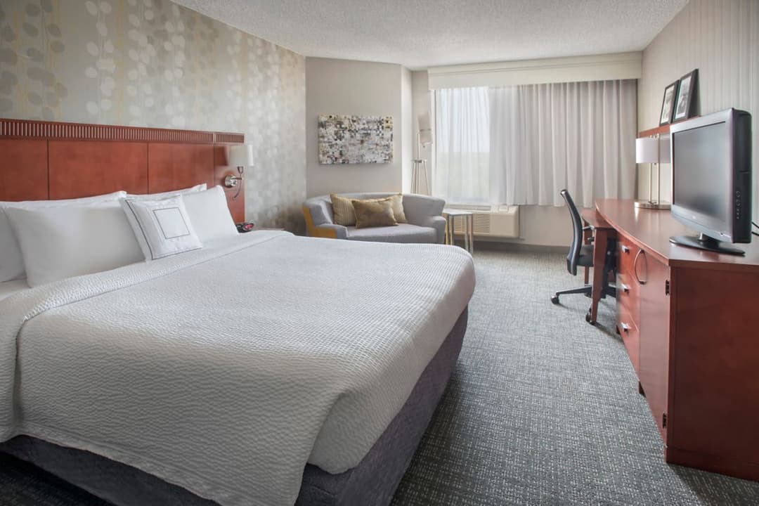 Courtyard by Marriott Downtown Wilmington