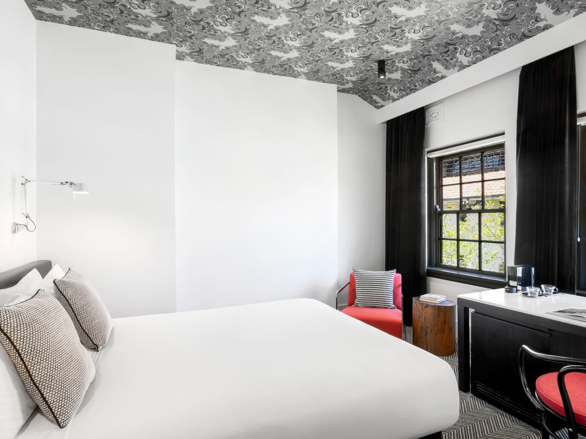 Peppers Gallery Hotel Canberra
