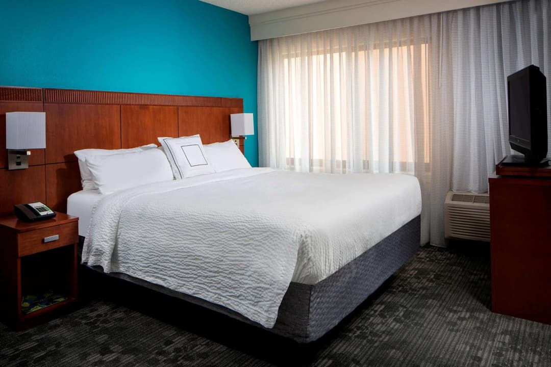 Sonesta Select Boca Raton Town Center