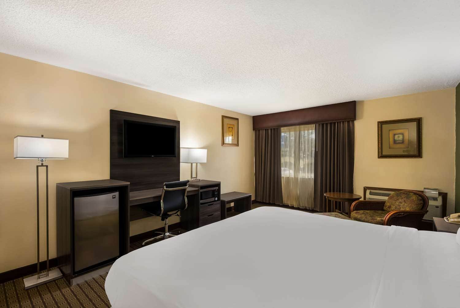Best Western Prairie Inn & Conference Center