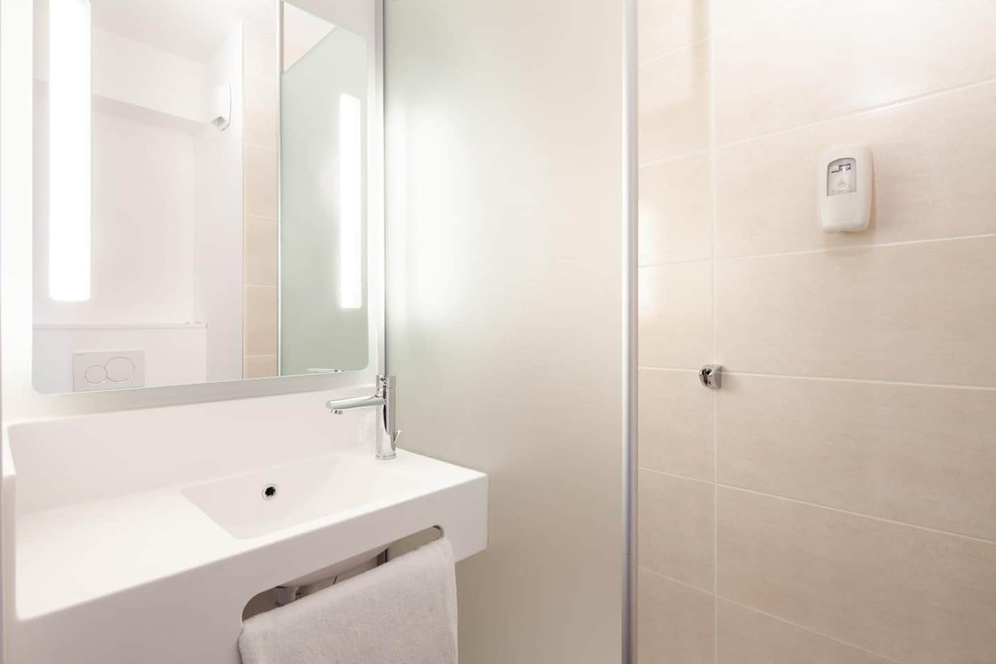 B&B HOTEL Thionville Centre Gare