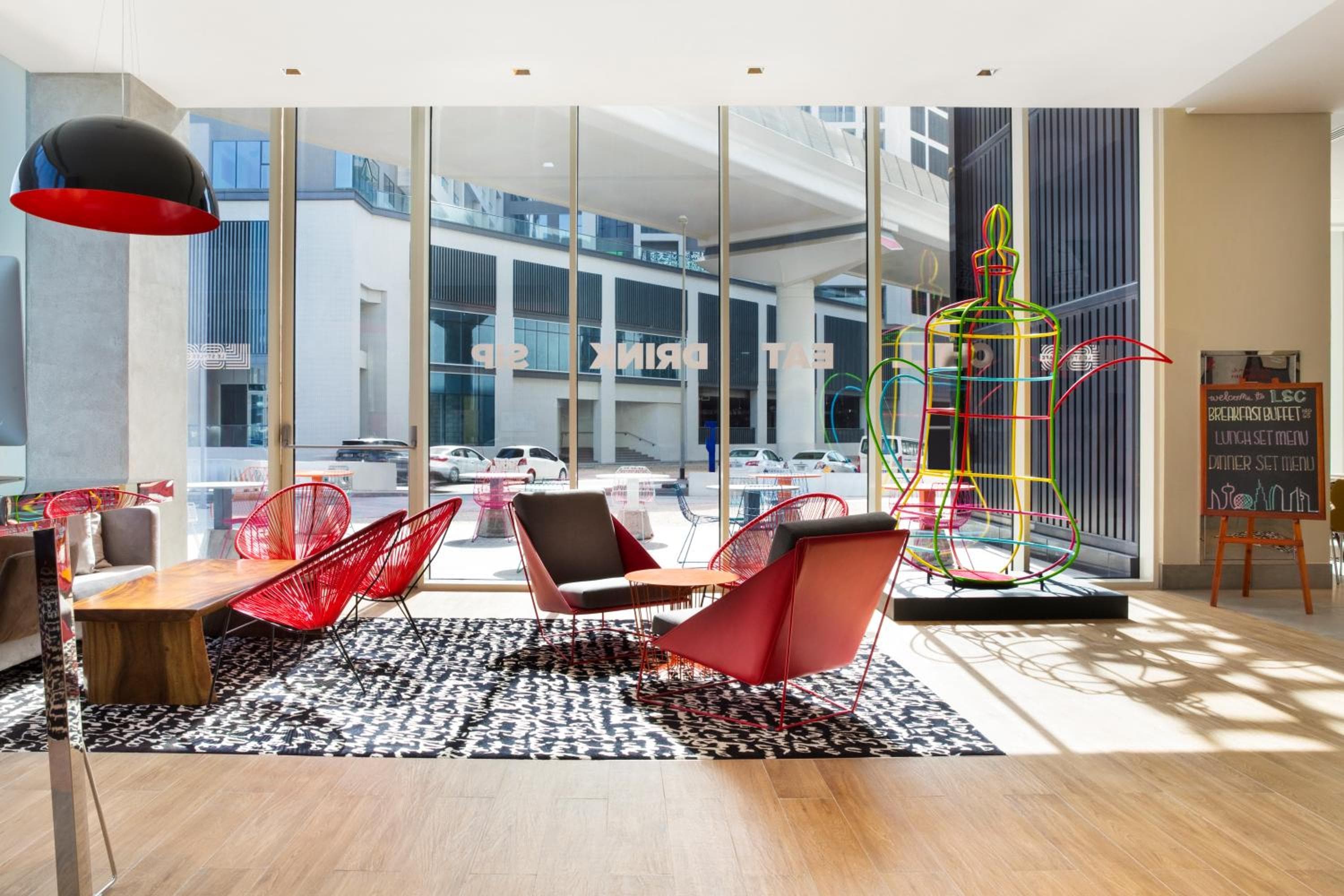 ibis Styles Dubai Airport