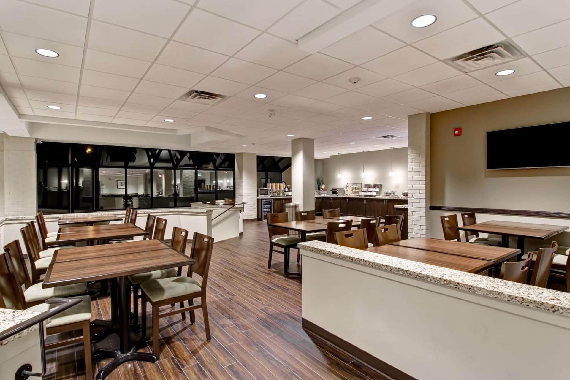 Best Western London Airport Inn & Suites