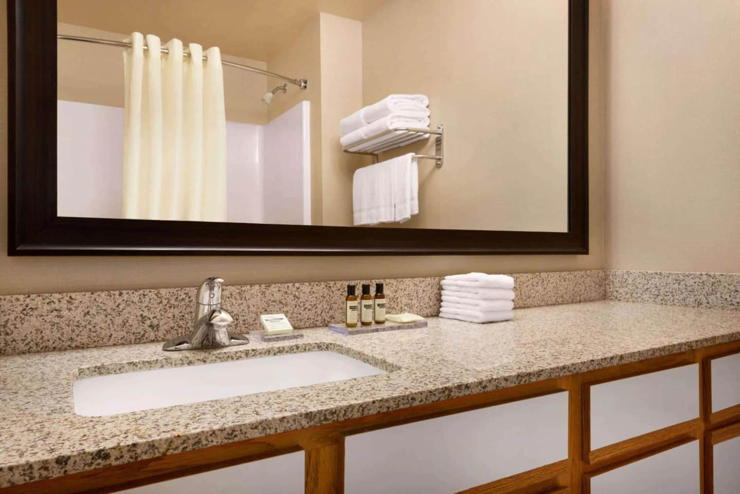 Hawthorn Extended Stay by Wyndham Oak Creek