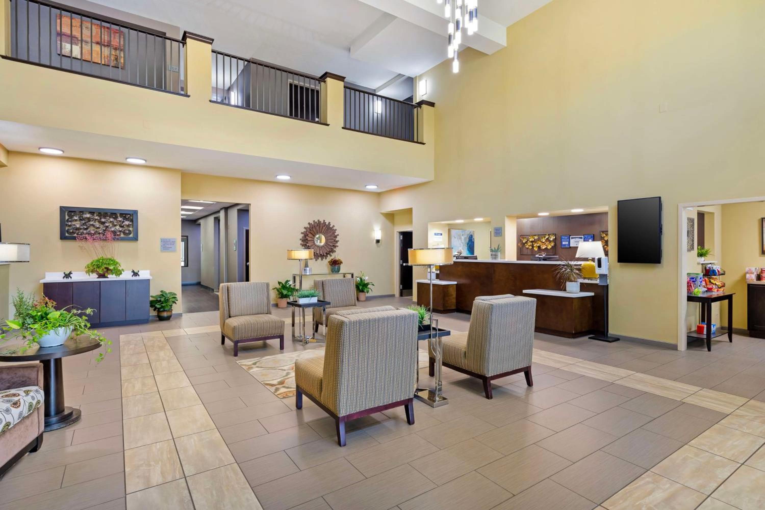 Best Western Plus Thornburg Inn & Suites