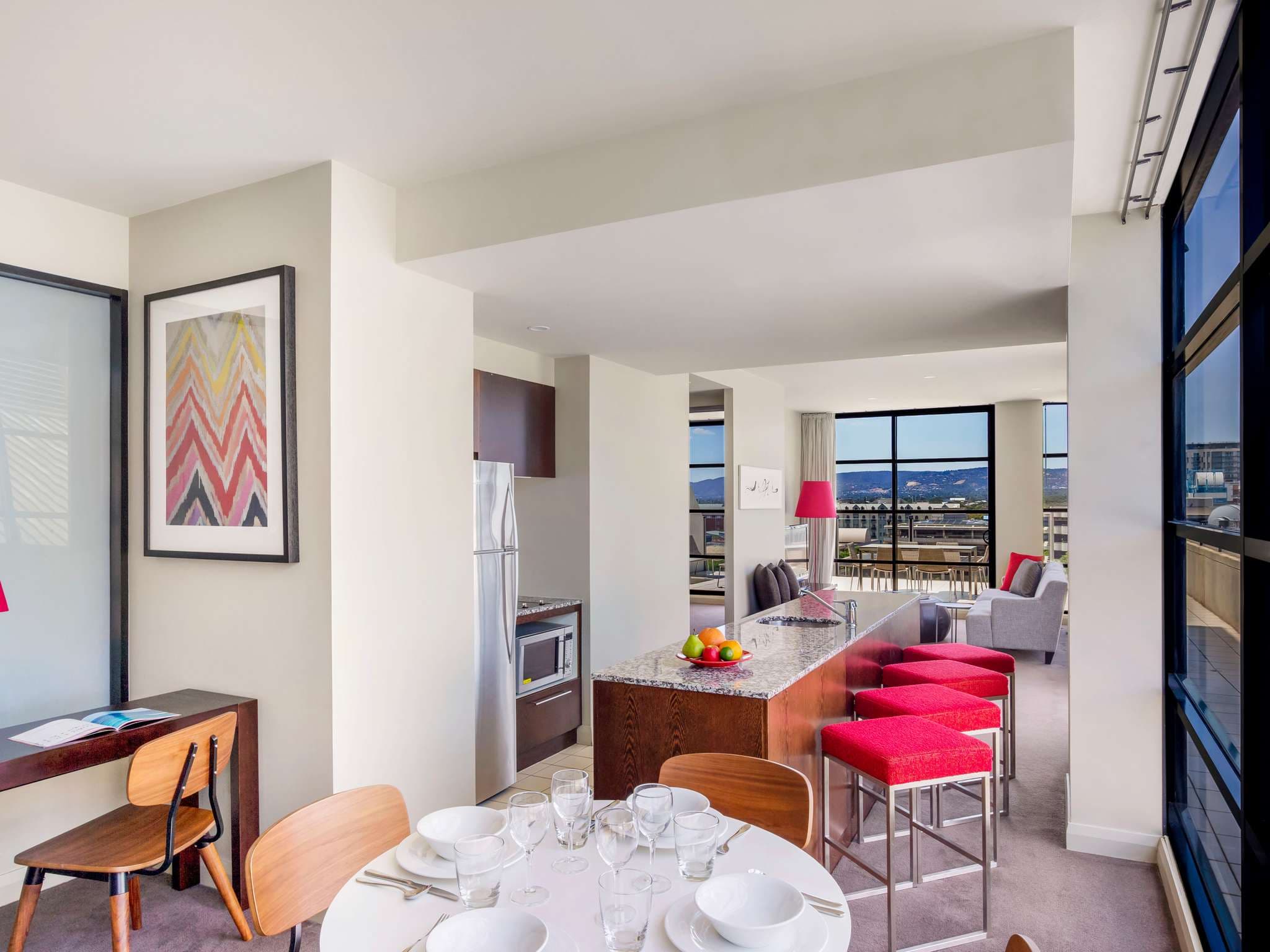 Mantra Hindmarsh Square Adelaide