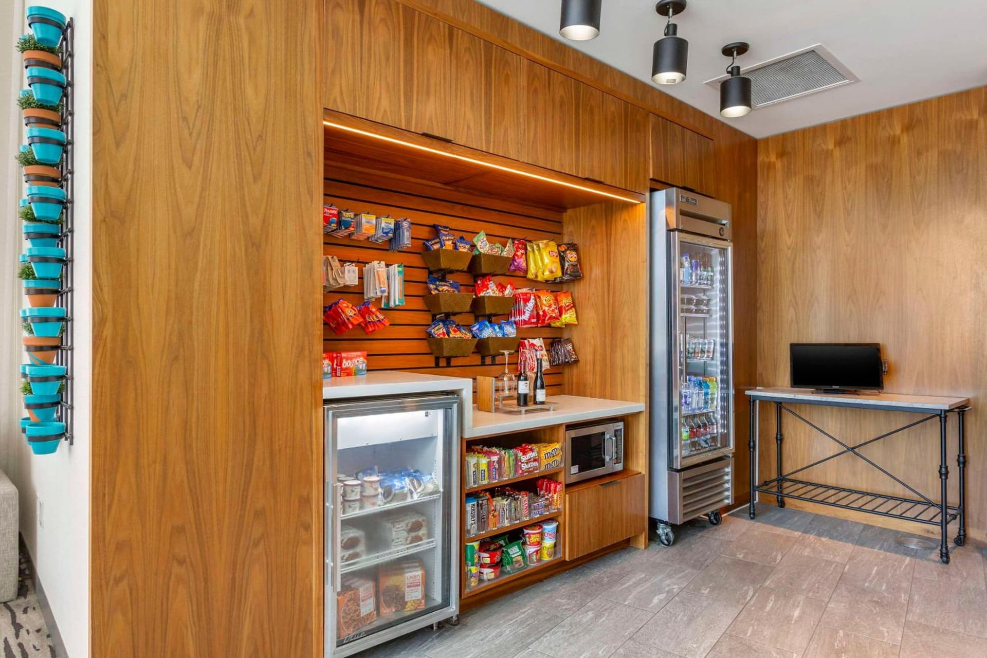 Cambria Hotel LAX