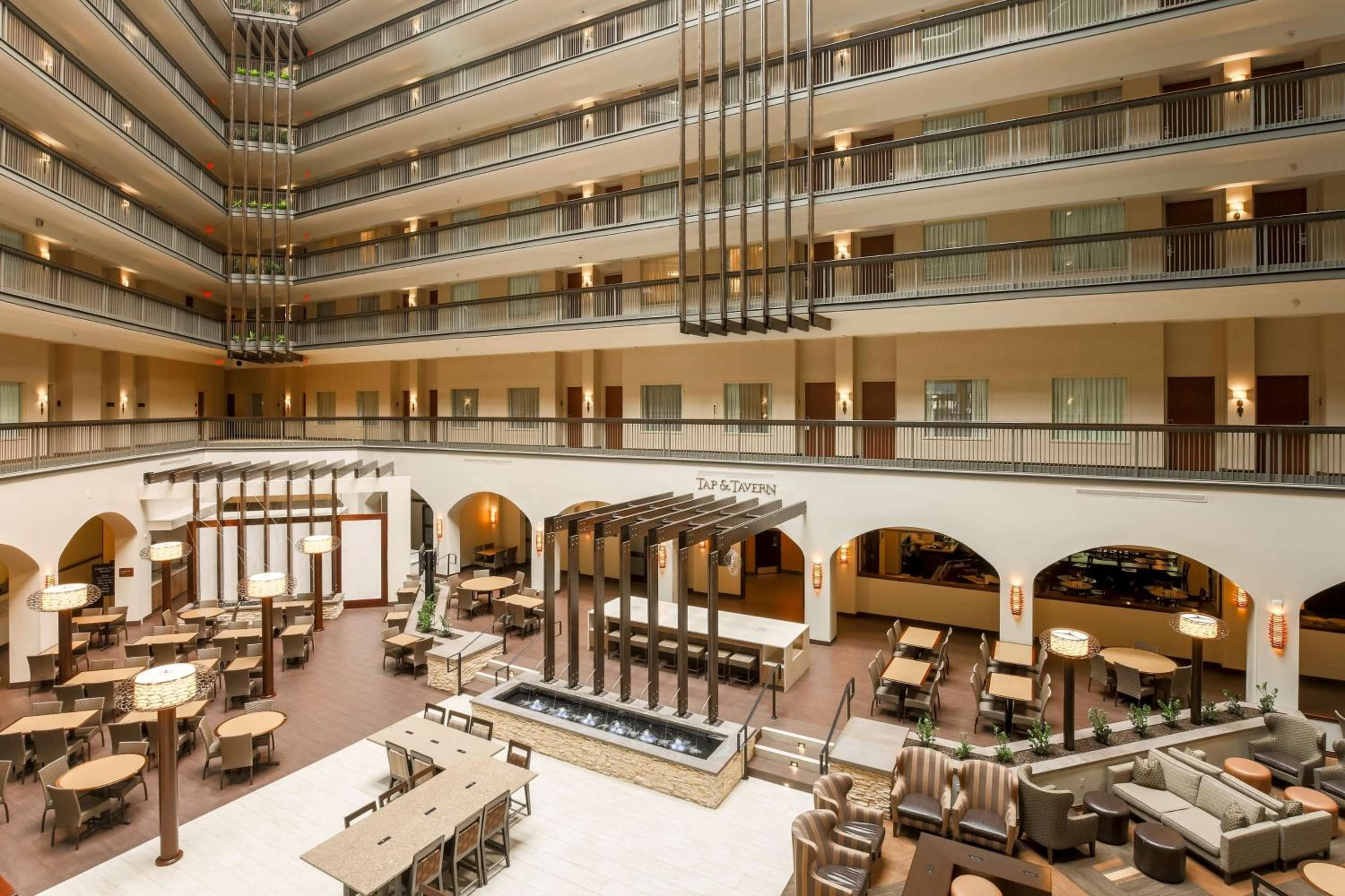 Embassy Suites by Hilton Dallas Love Field