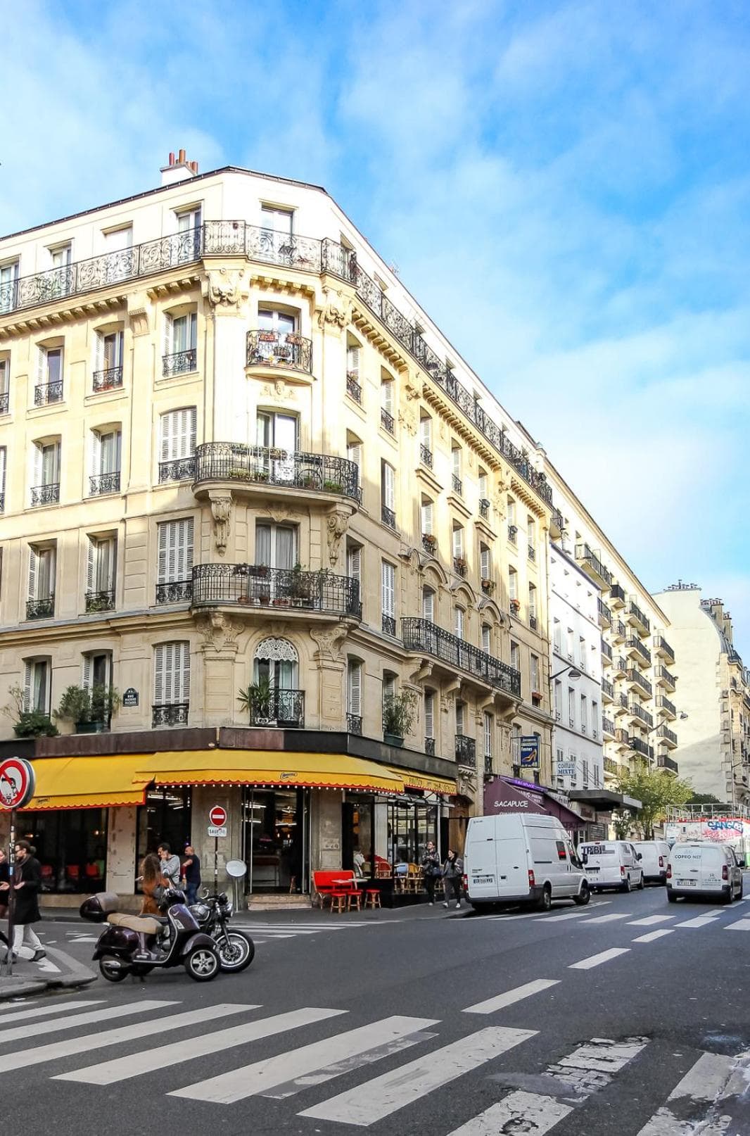 Hotel Le Montmartre Saint-Pierre