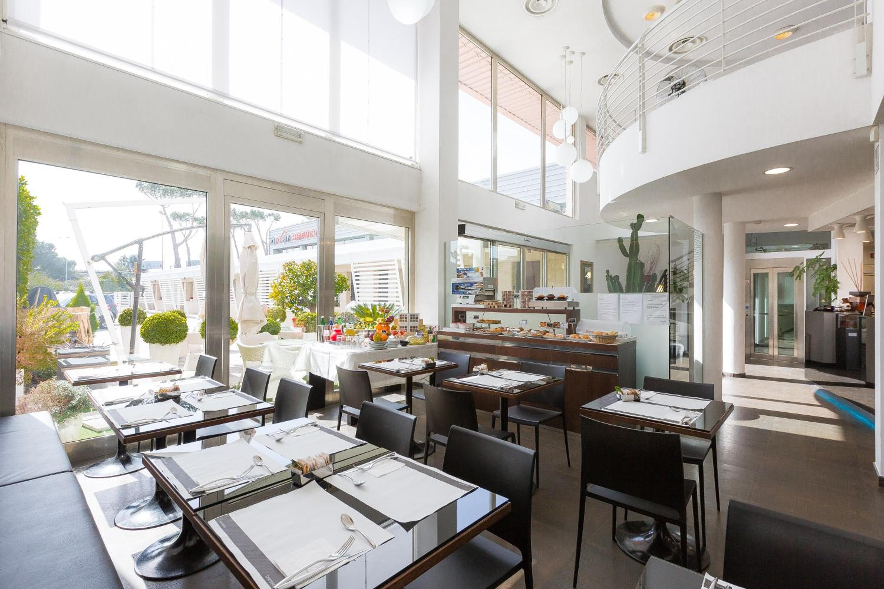 JC Contemporary Hotel