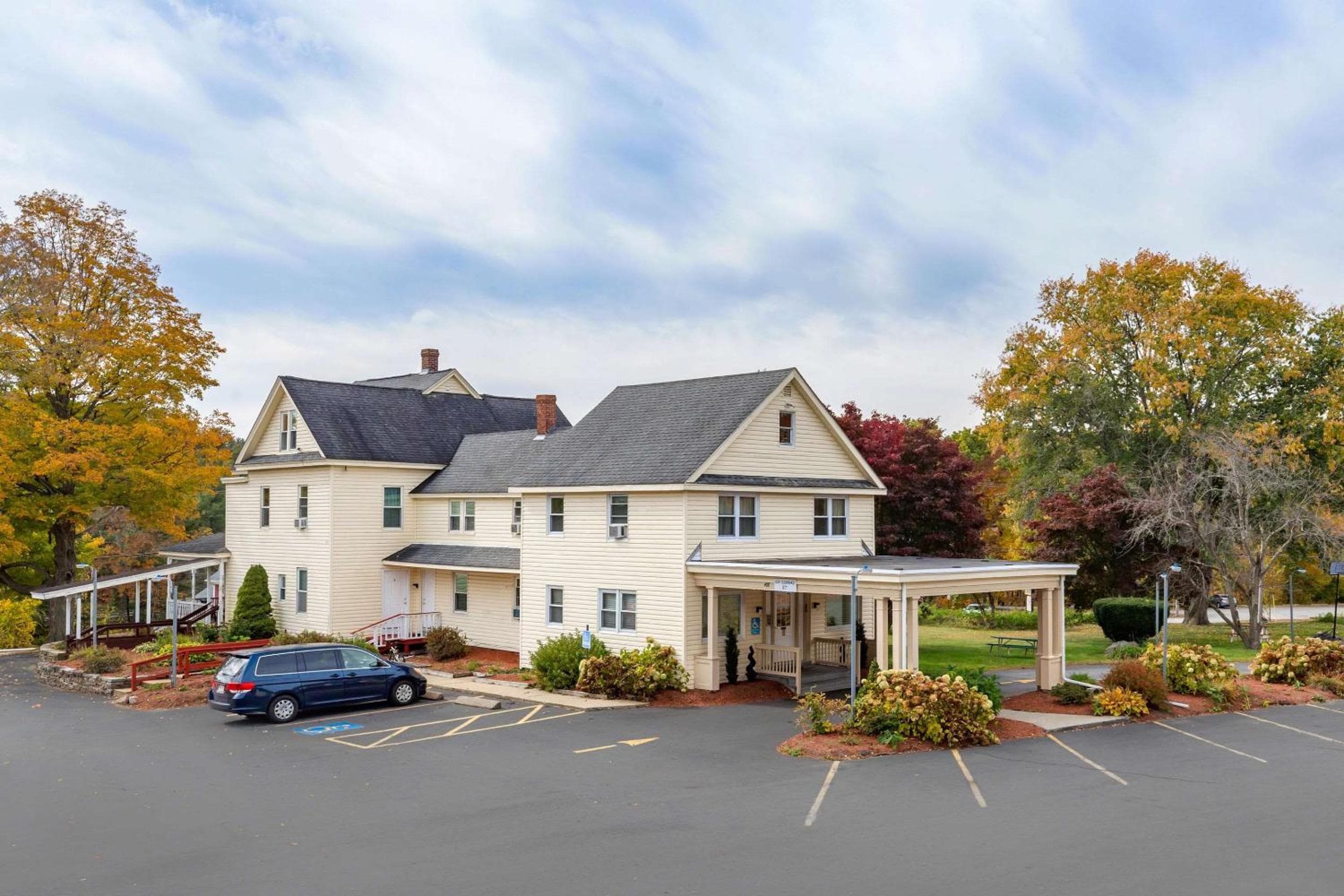 Econo Lodge Sturbridge Route 20