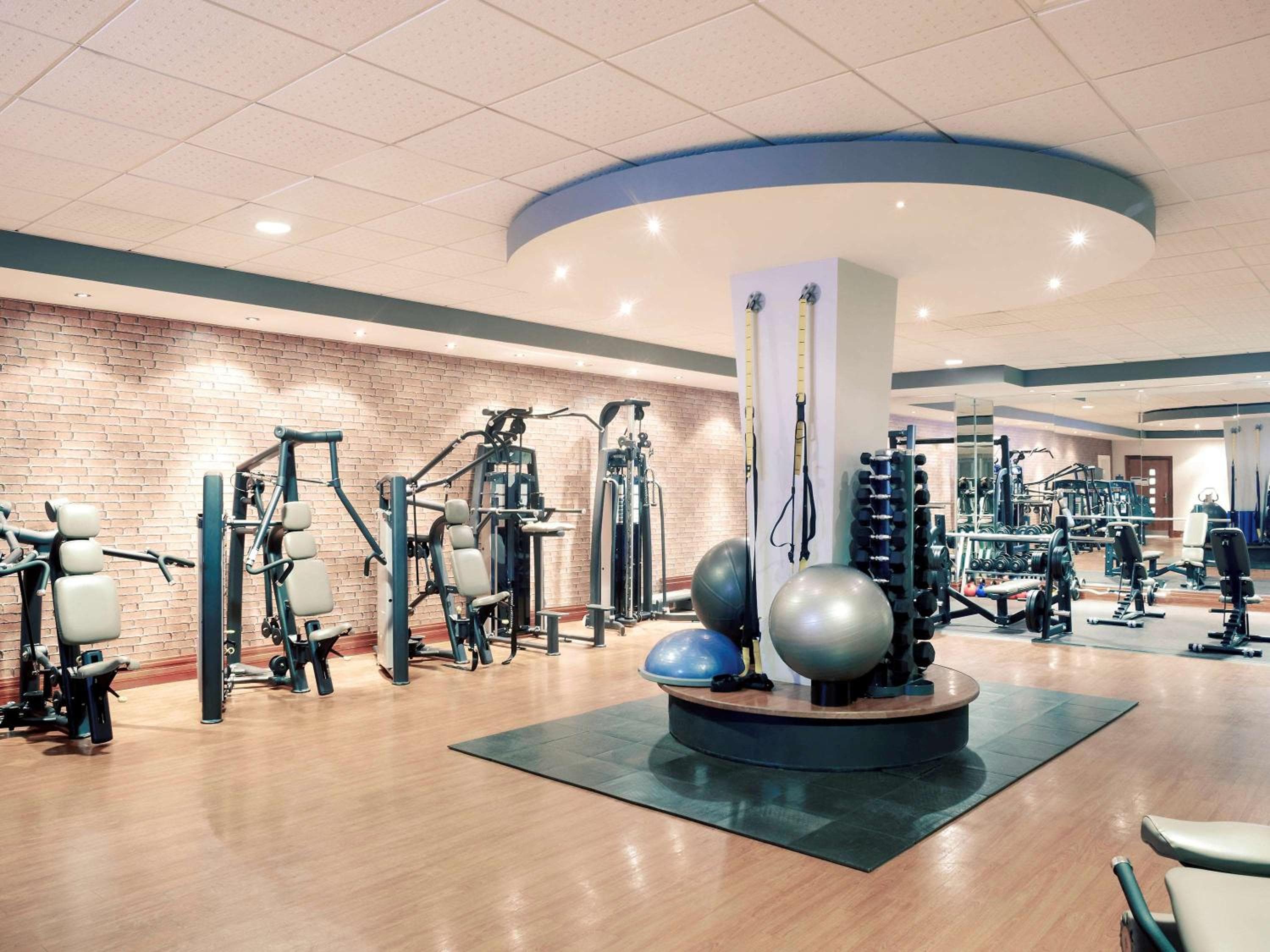 Holland House Hotel Cardiff By Sunday