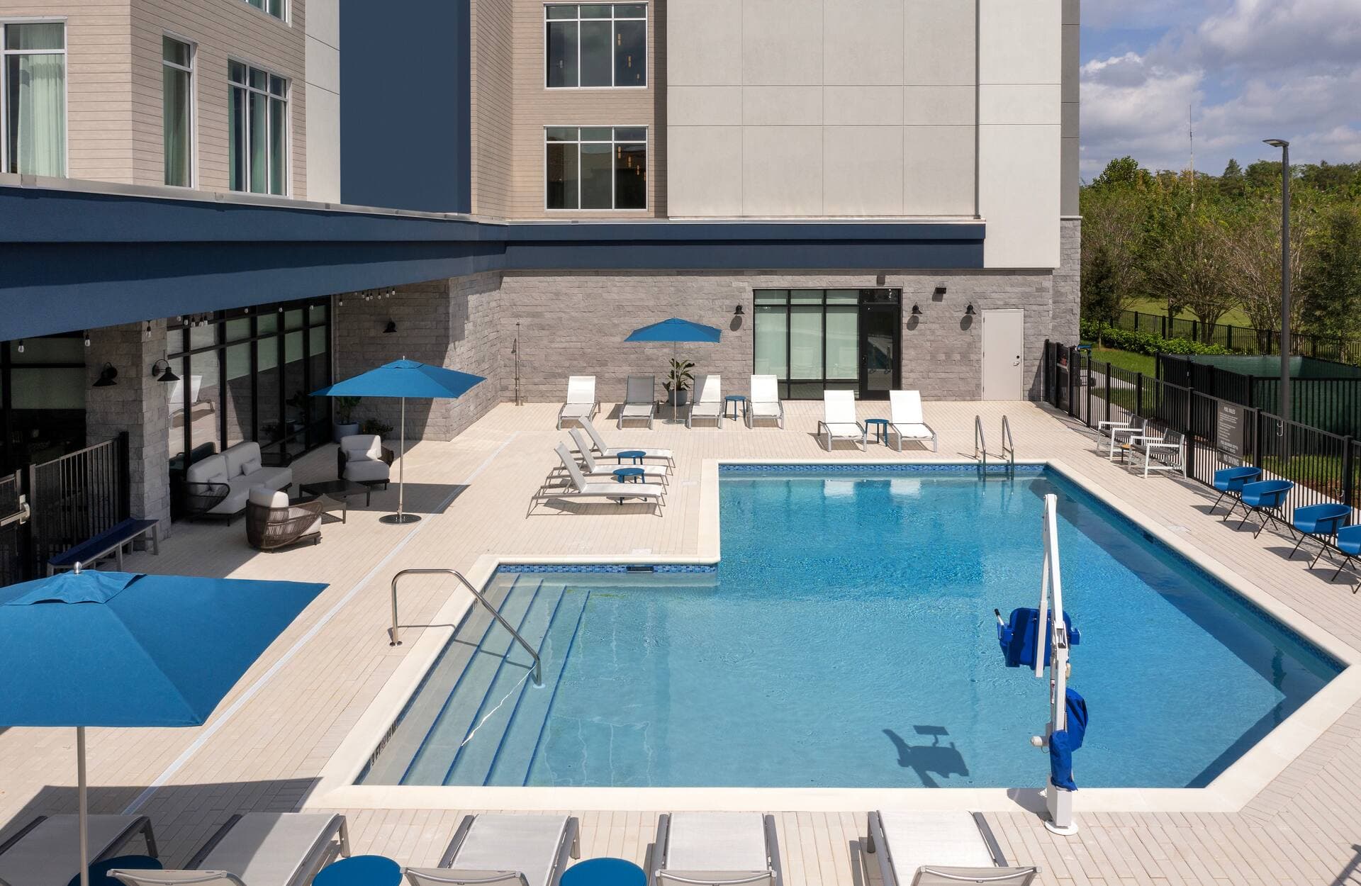 Hampton Inn Orlando Southeast Nona
