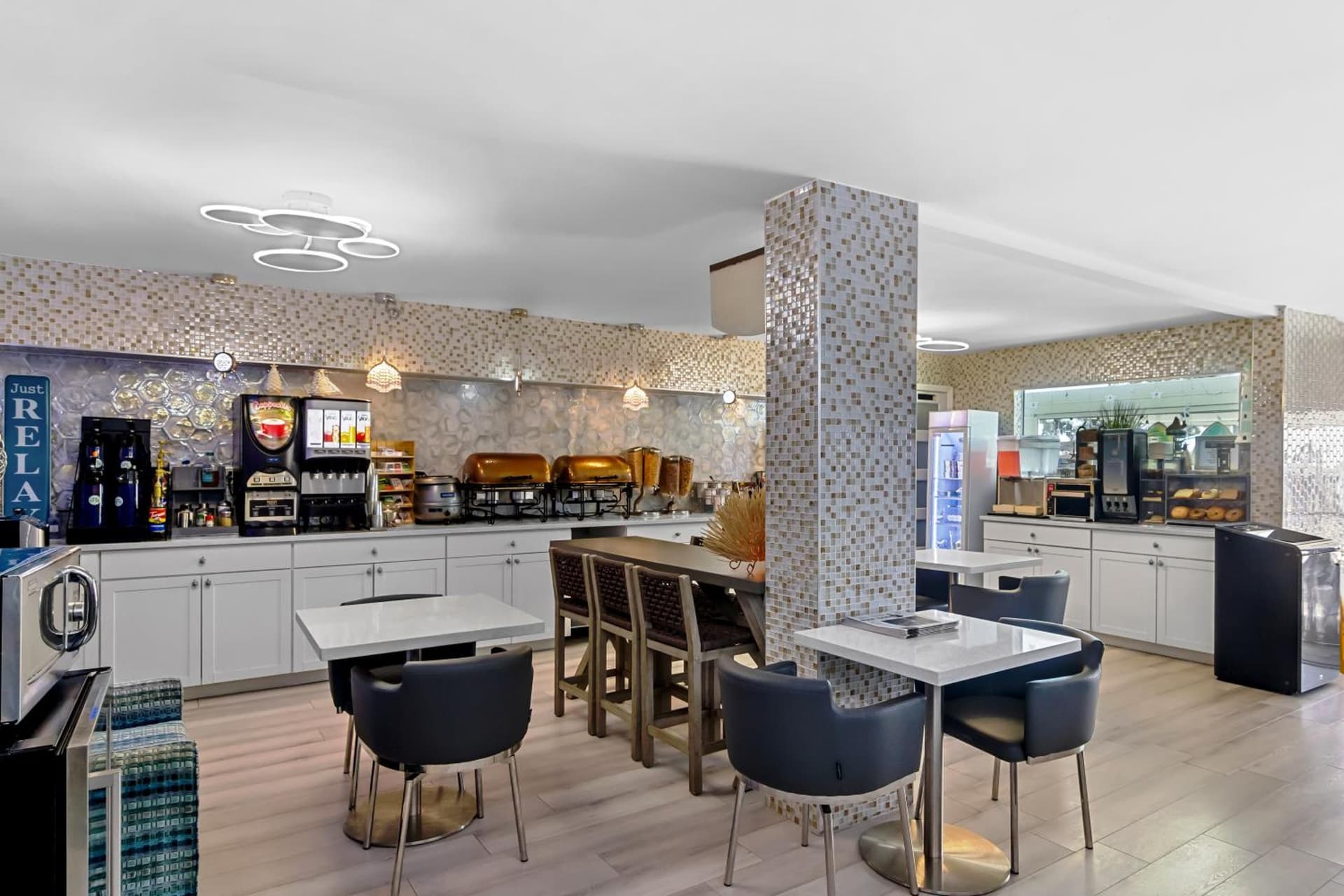 Ocean Sands Beach Boutique Inn