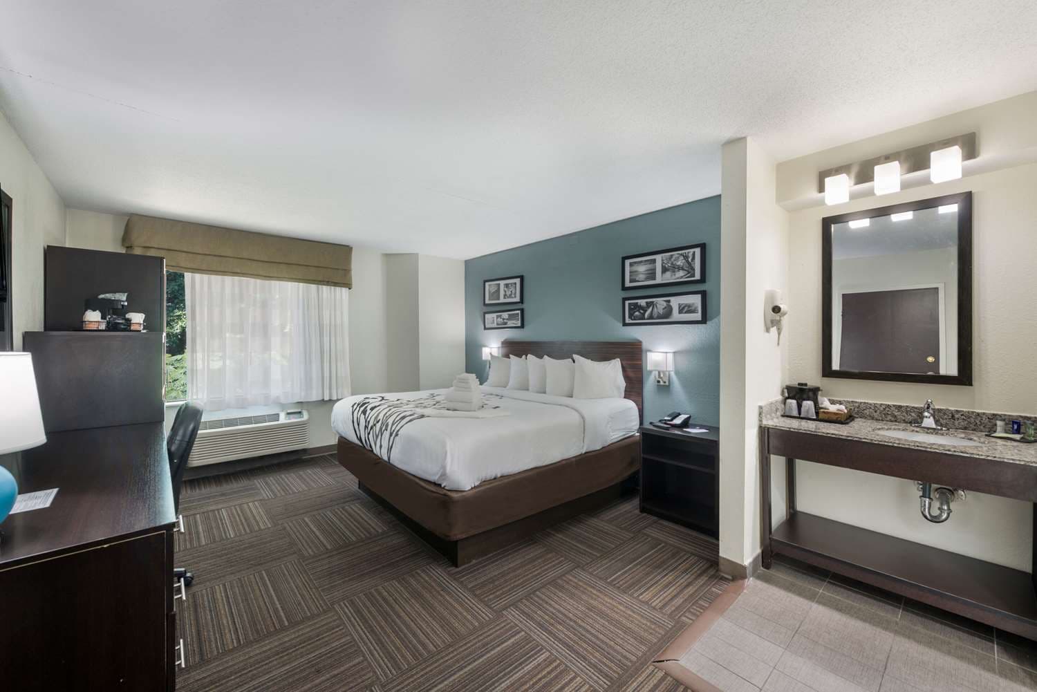 Sleep Inn & Suites Chesapeake – Portsmouth