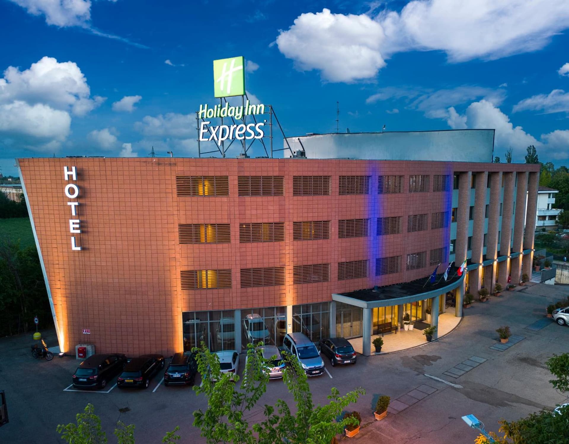 Holiday Inn Express - Parma