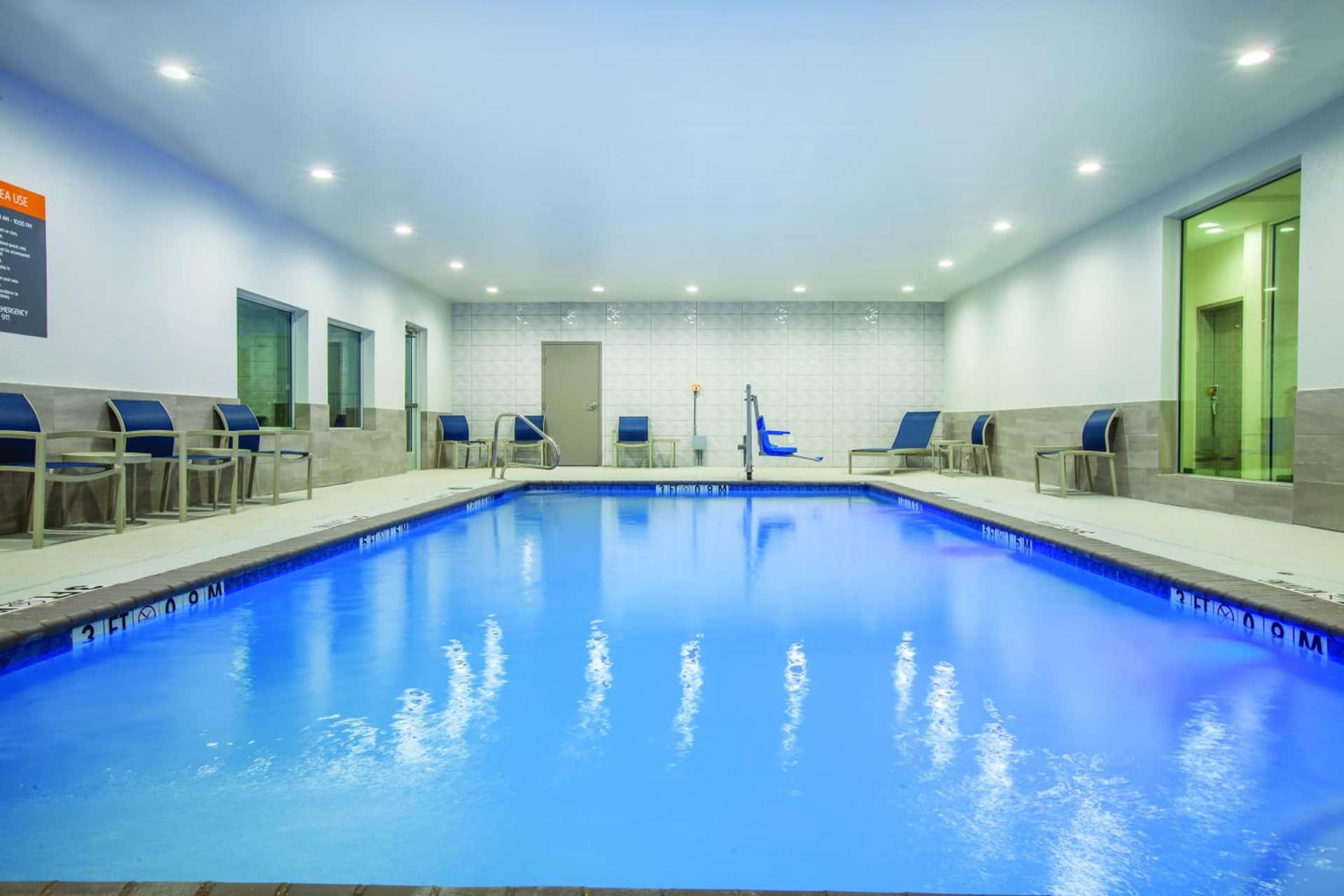 La Quinta Inn & Suites by Wyndham Dallas Duncanville