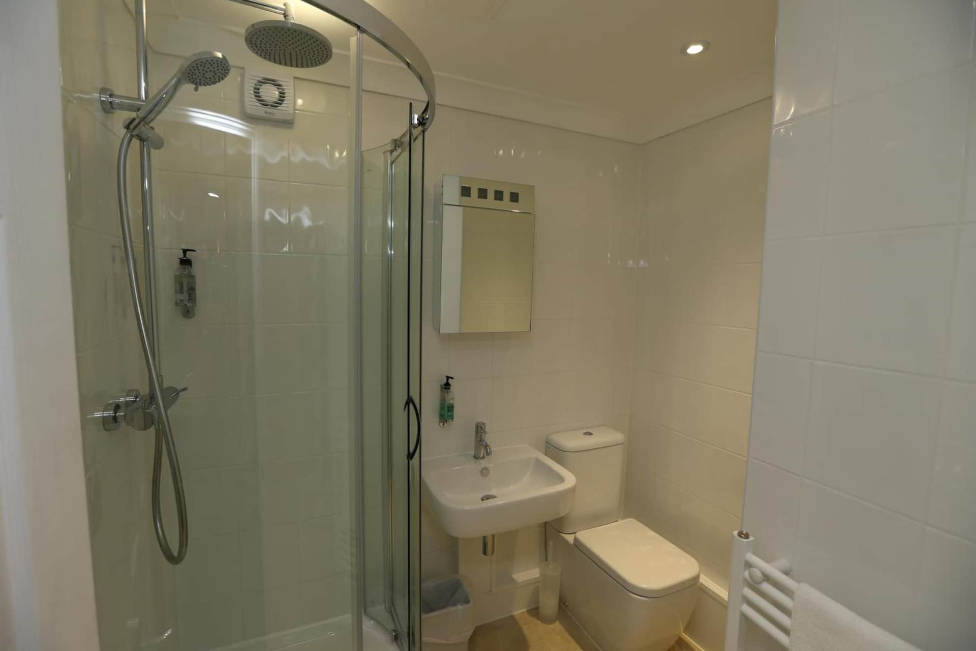 Corner House Hotel Gatwick