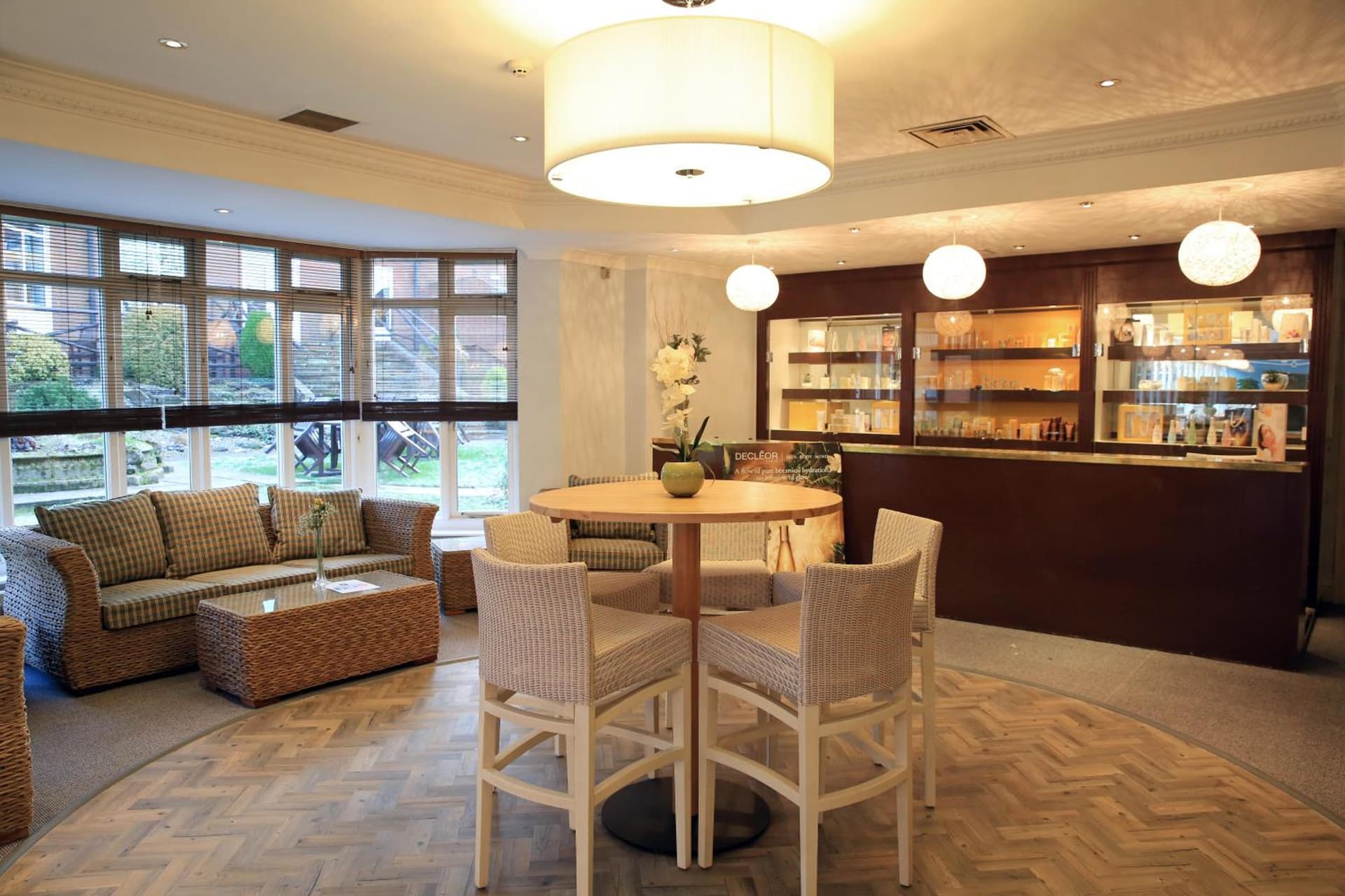 Hogs Back Hotel & Spa Nr Farnham