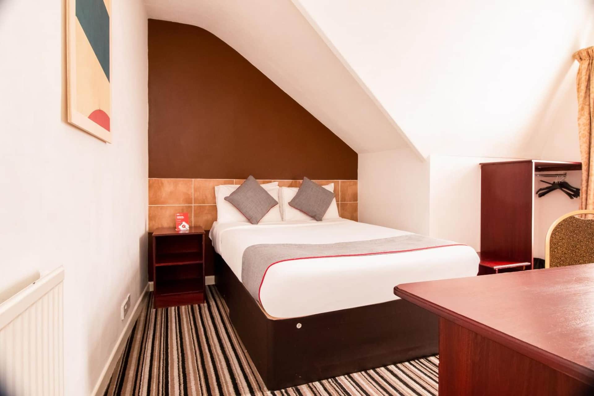 Cardiff Central Hotel by Belvilla
