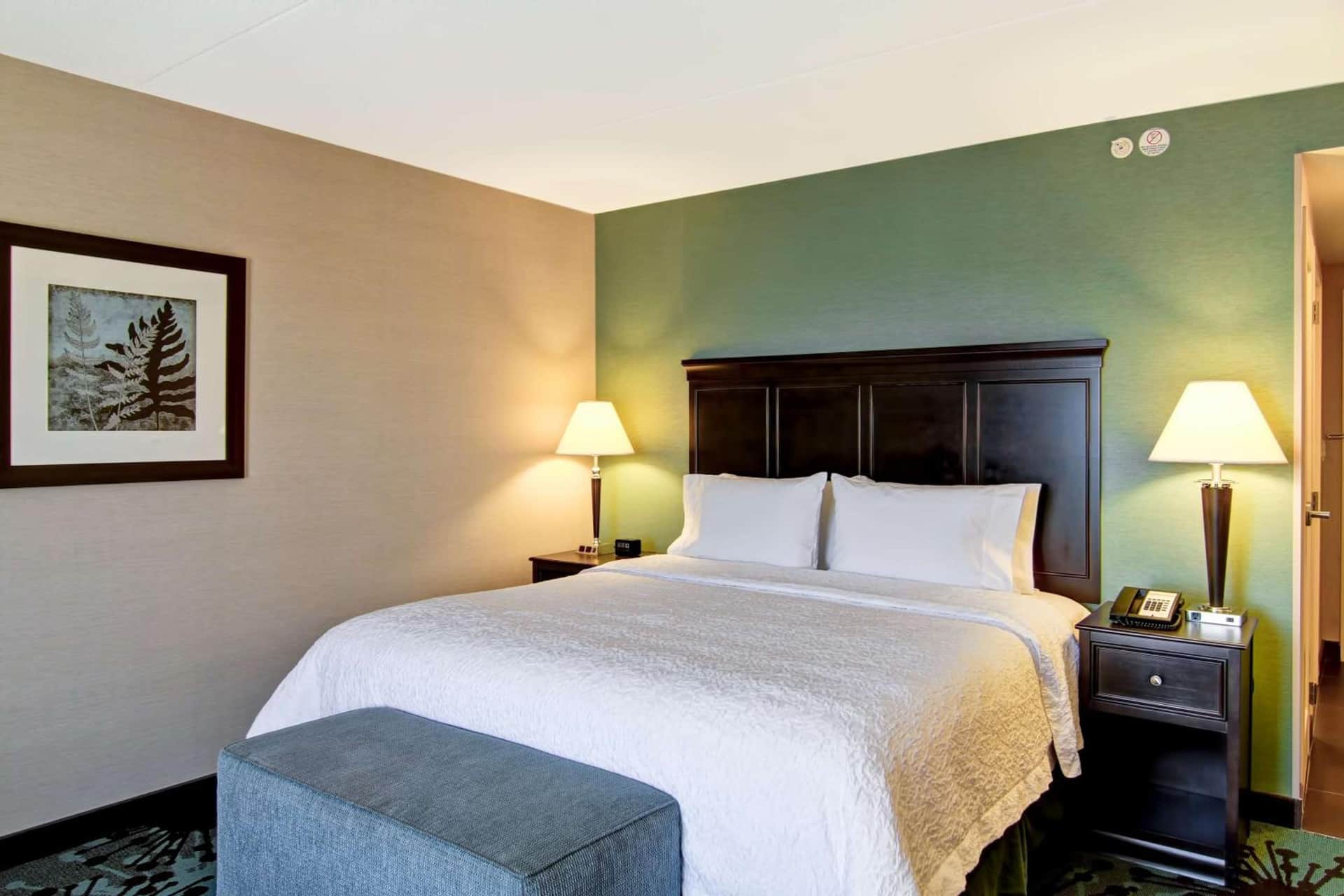 Hampton Inn by Hilton Toronto Airport Corporate Centre