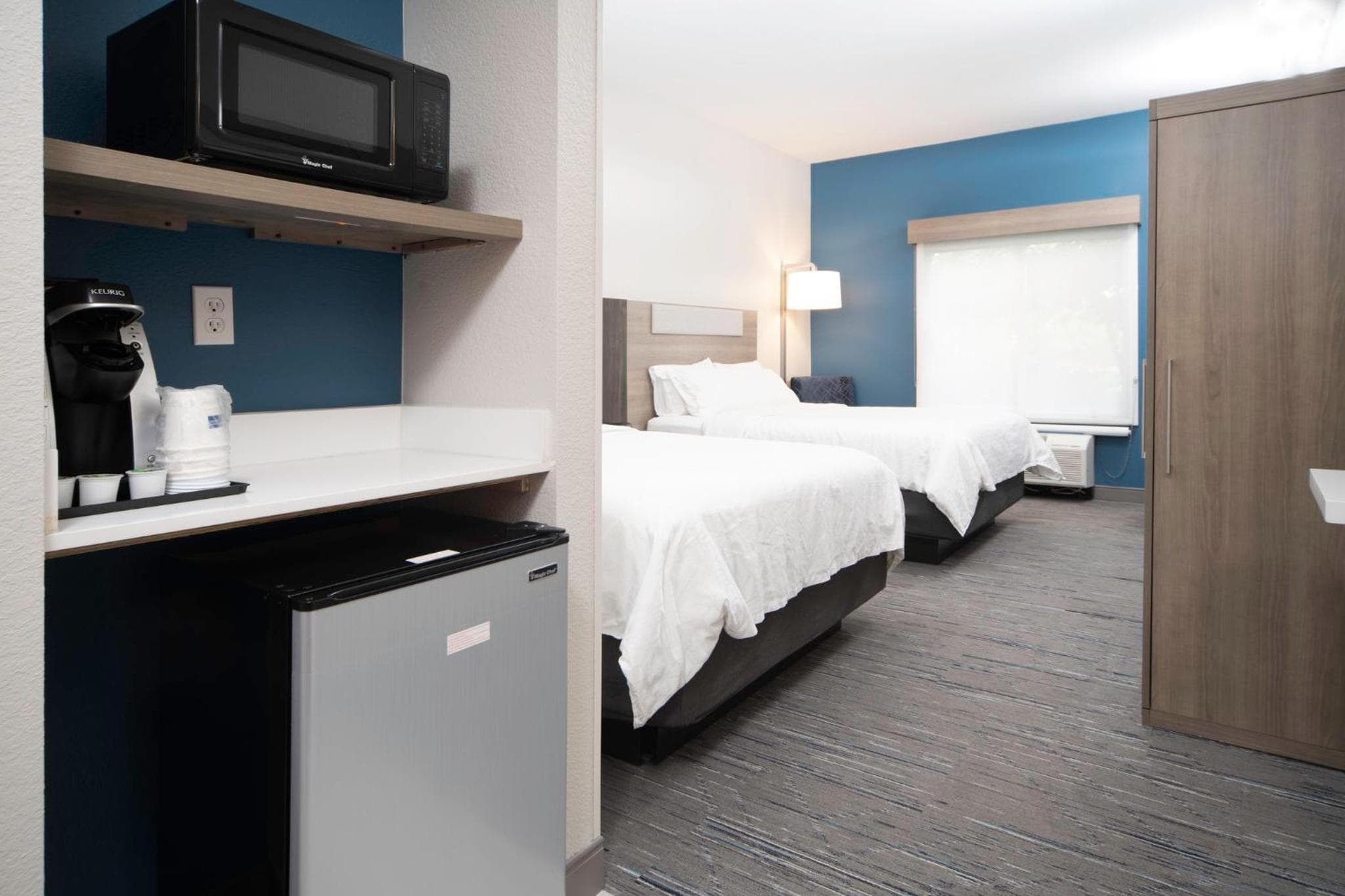 Holiday Inn Express and Suites Atlanta-Johns Creek by IHG