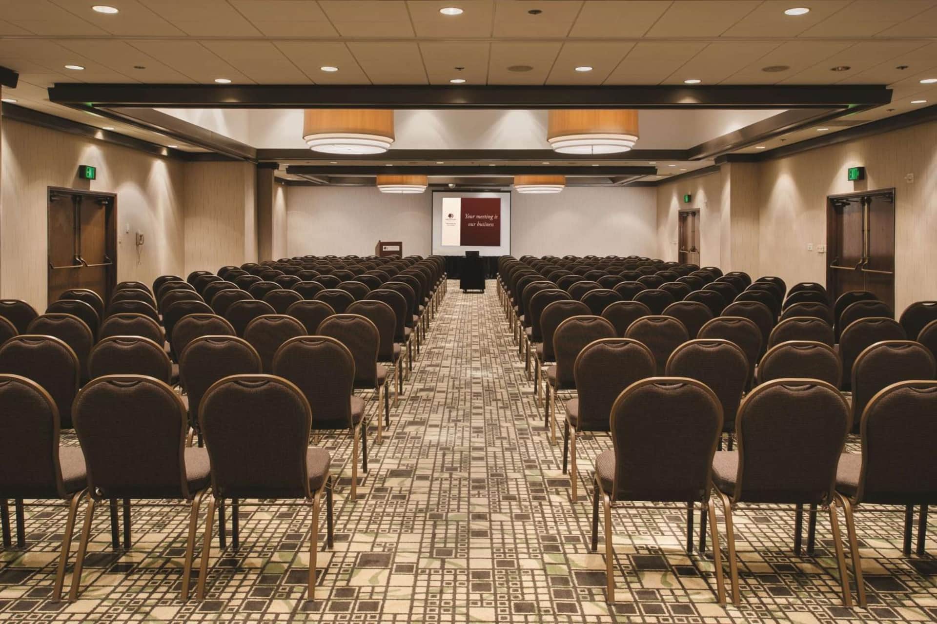 DoubleTree by Hilton Hotel Omaha Downtown