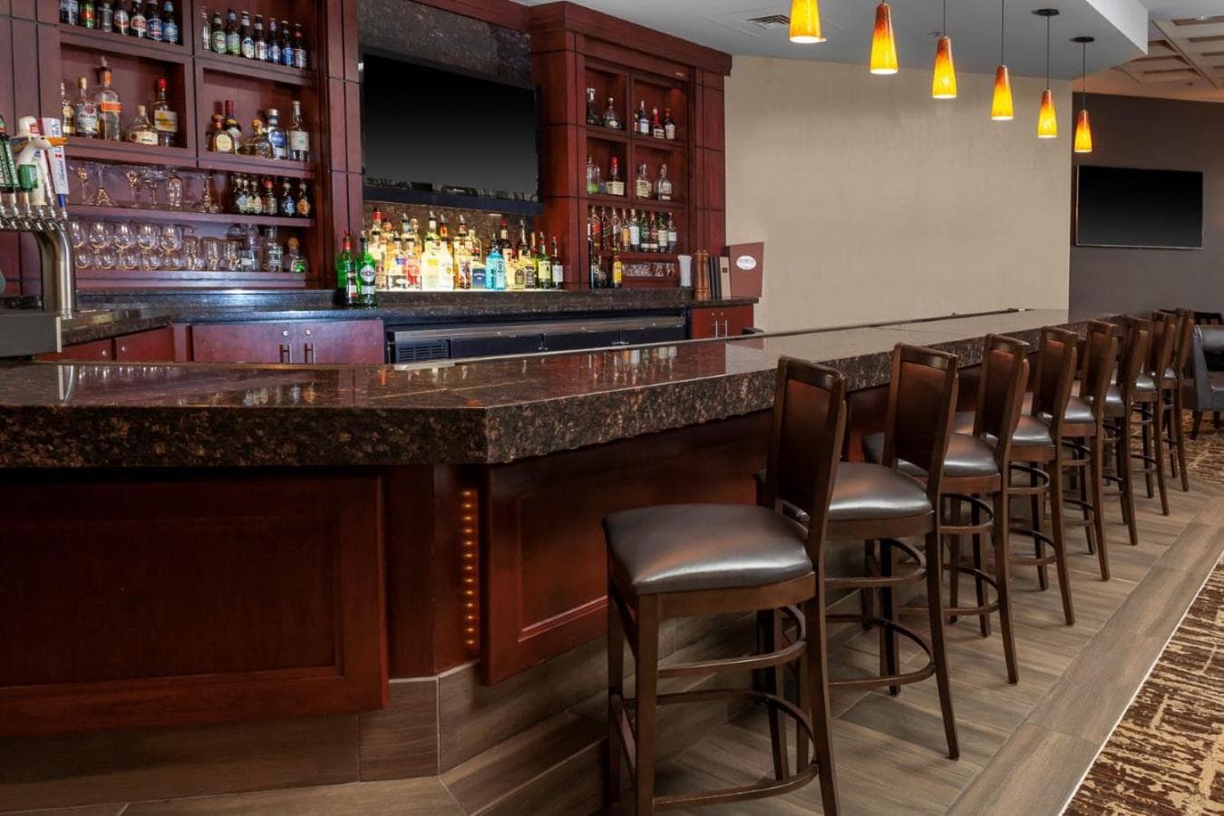DoubleTree by Hilton Kansas City - Overland Park
