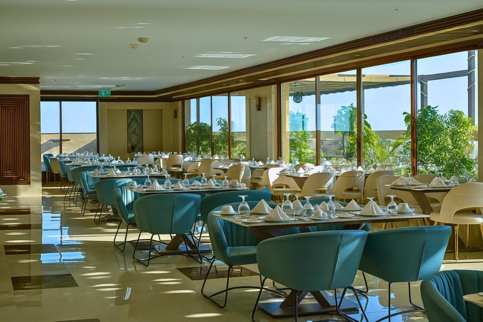 La Zona Continental Hotel