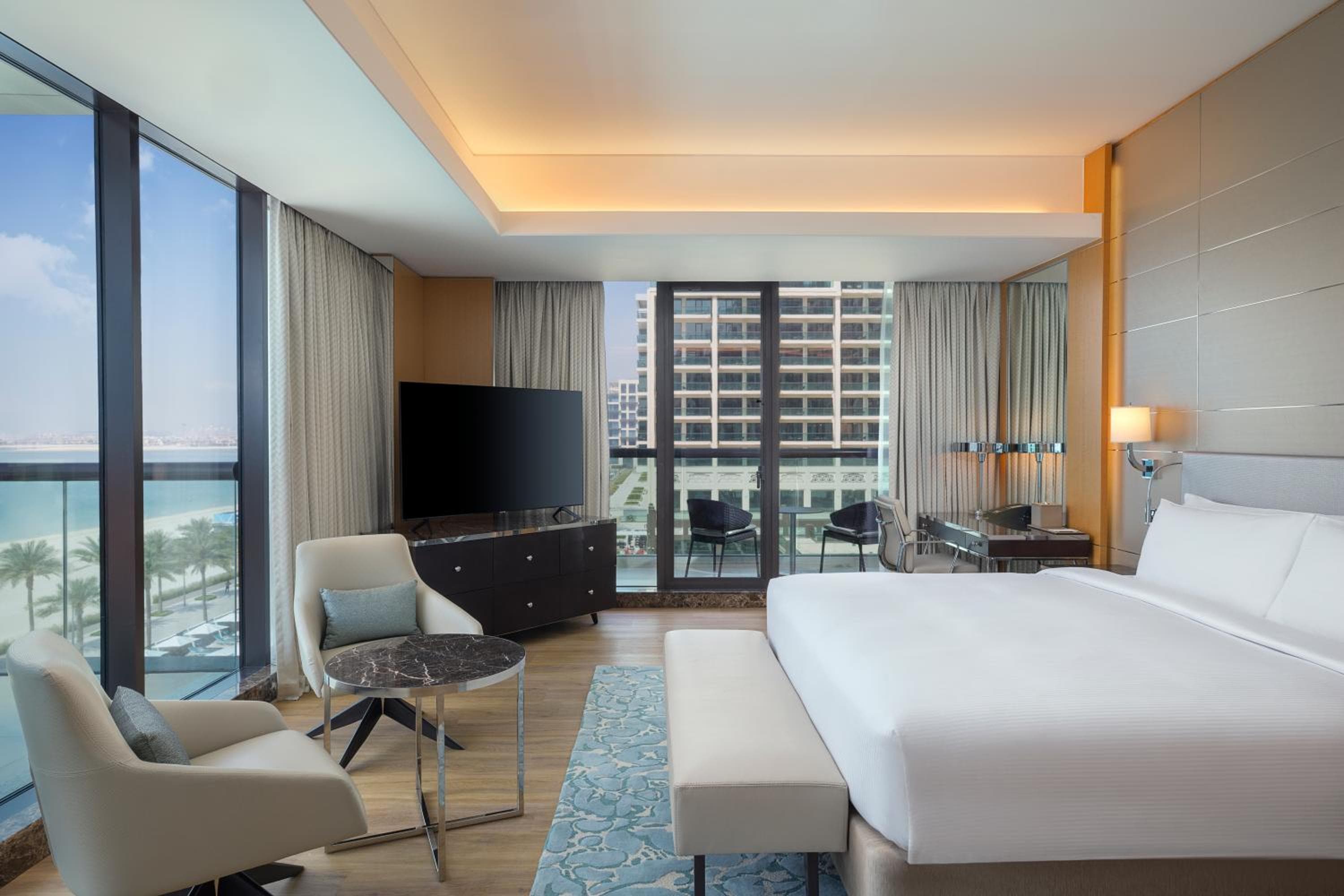 Hilton Dubai Palm Jumeirah