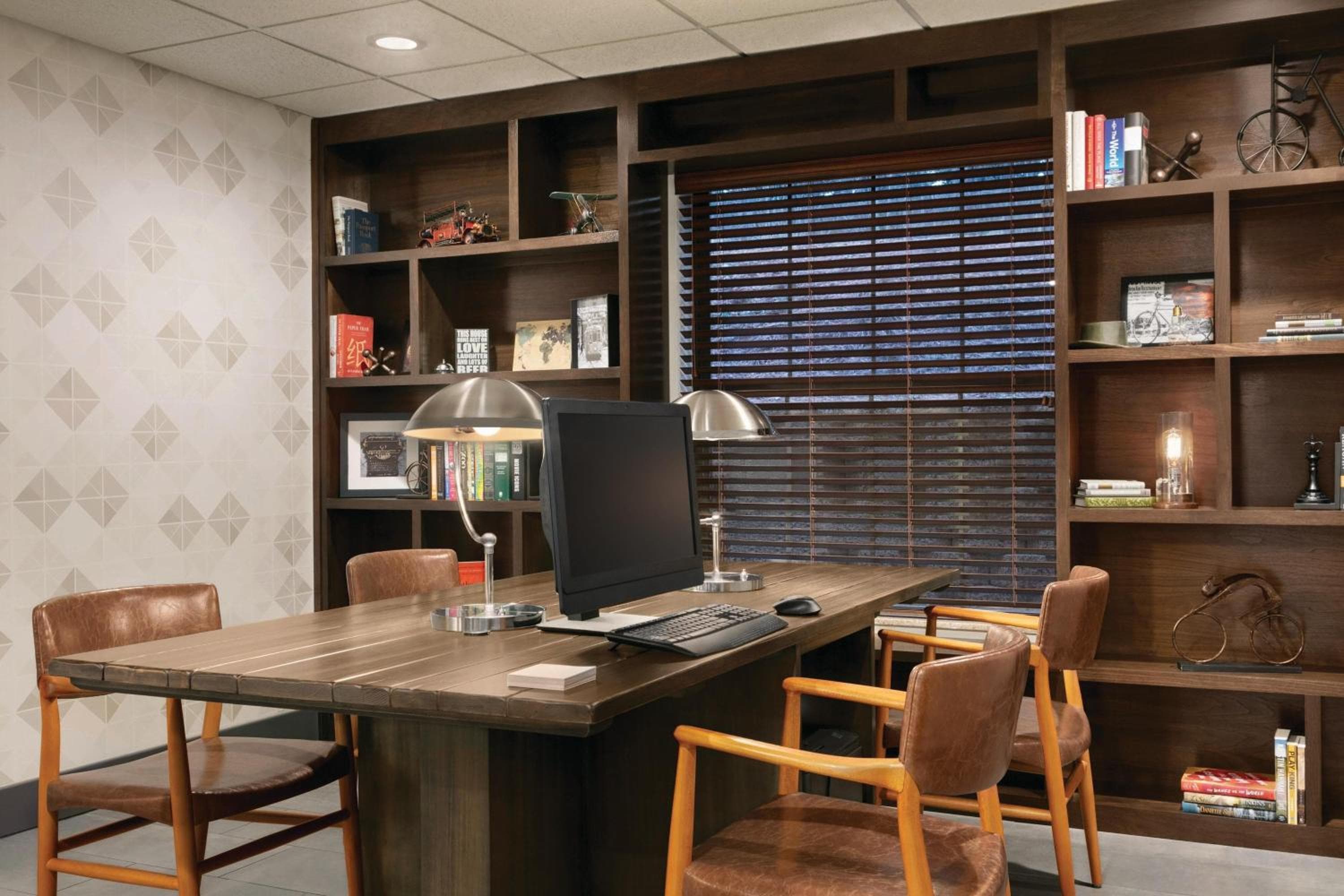 Four Points by Sheraton Raleigh Arena
