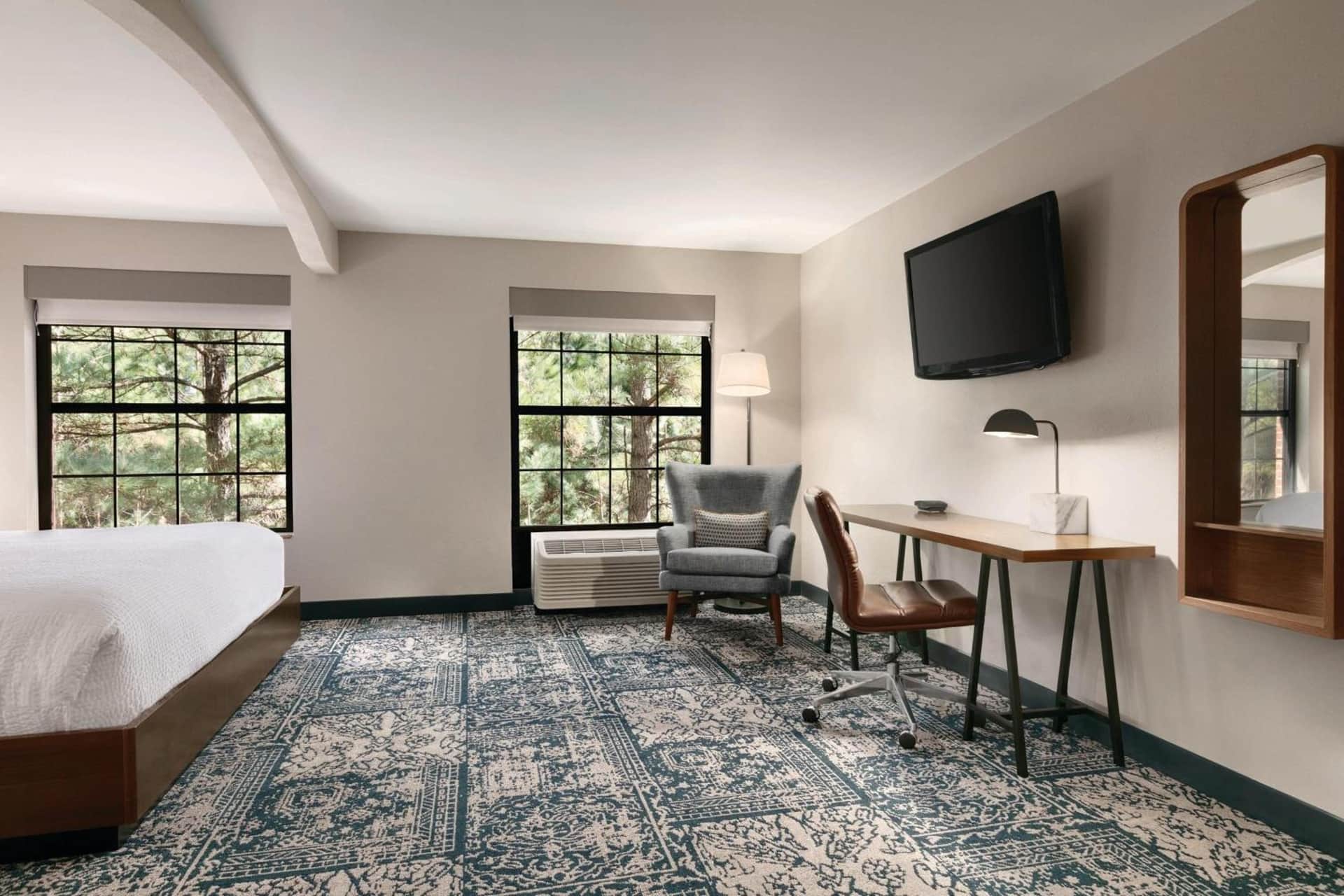 Four Points by Sheraton Raleigh Arena