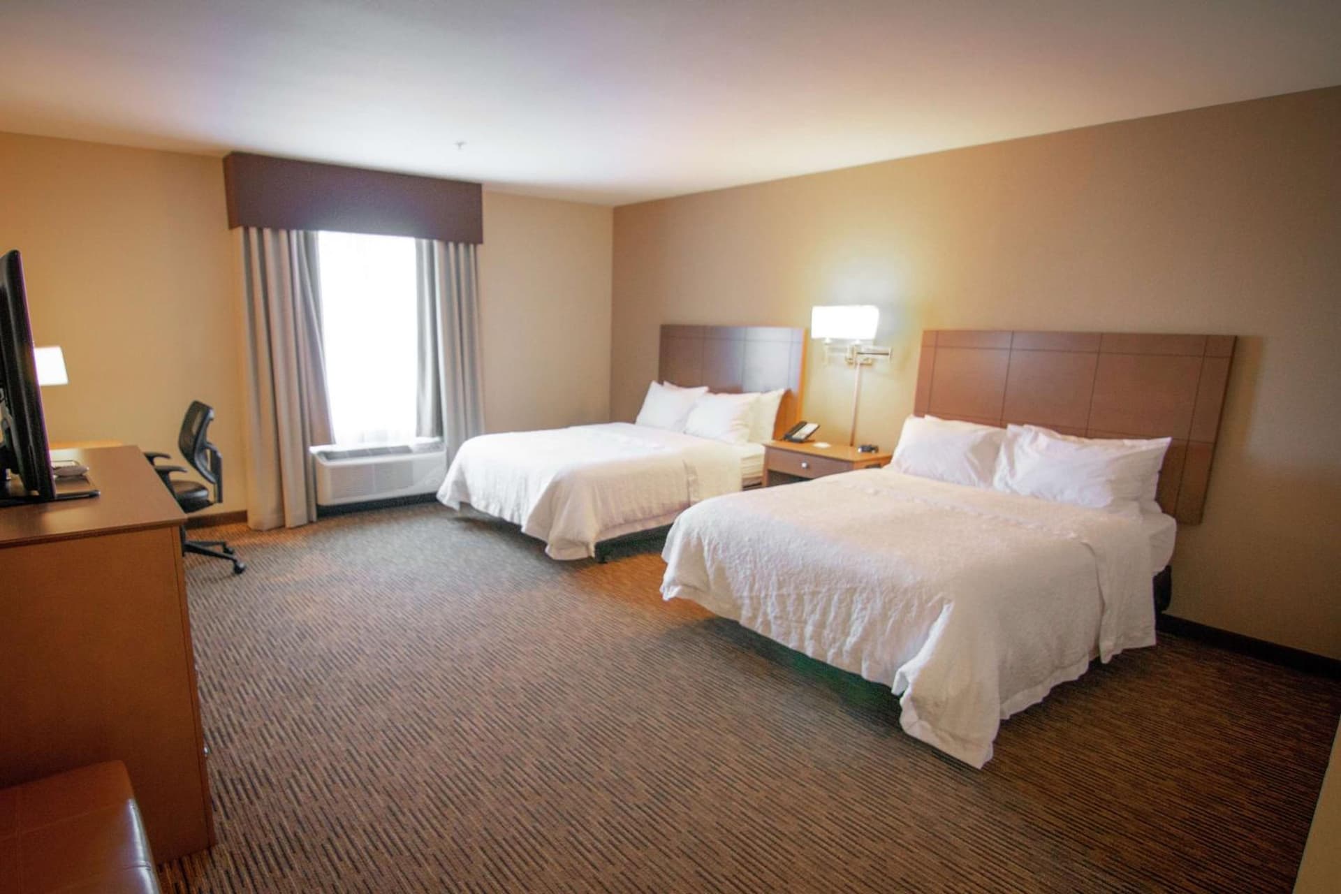 Hampton Inn & Suites Dallas/Frisco North-FieldhouseUSA
