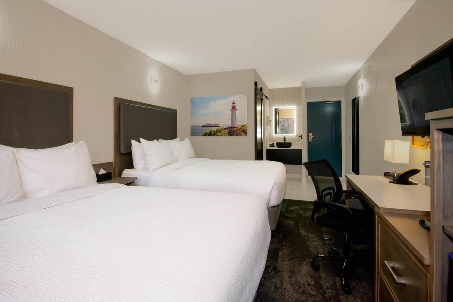 The Vic, Ascend Hotel Collection