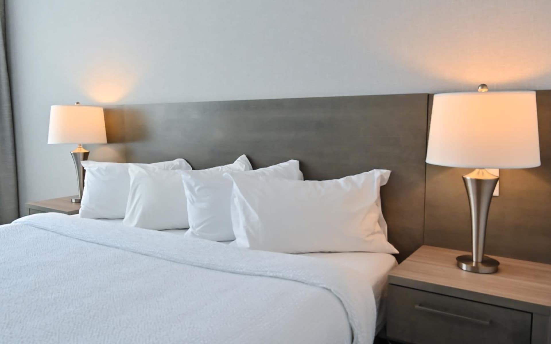 Repotel Levis