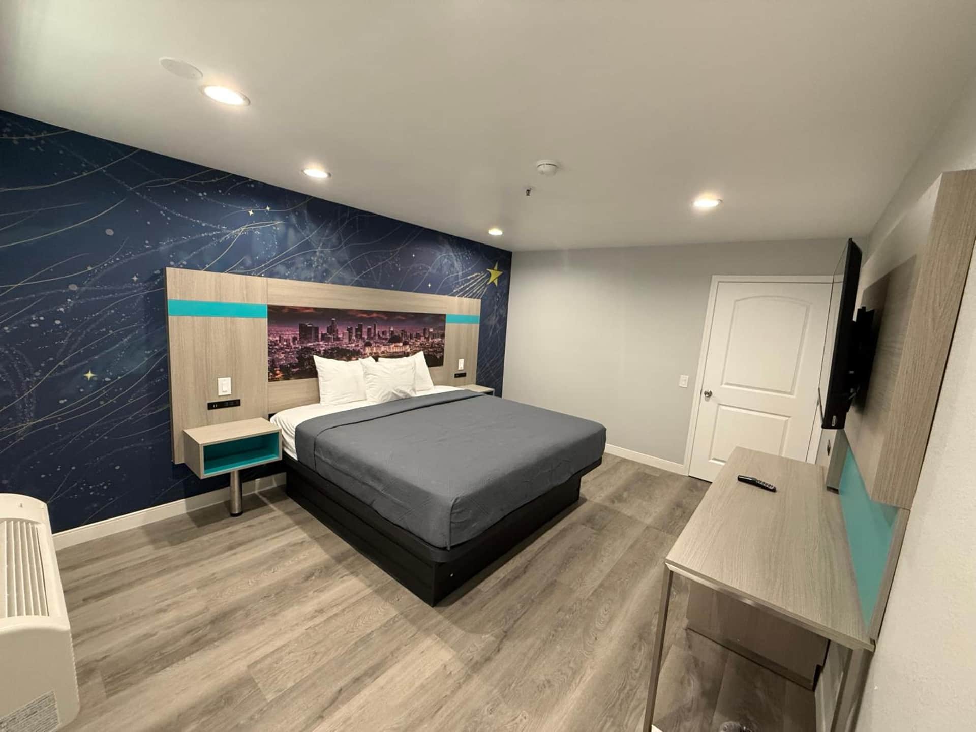 Best Star Inn - LA Commerce Casino, Citadel & I-5 freeway
