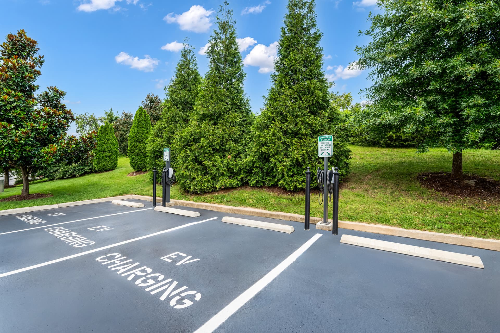Hampton Inn by Hilton Nashville Airport Century Place