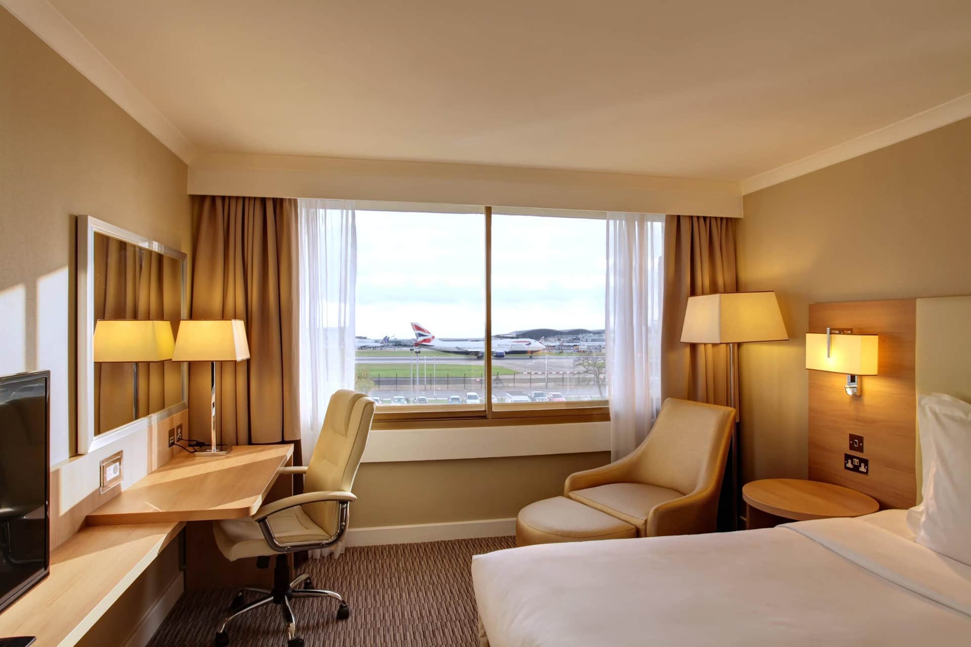Renaissance London Heathrow Hotel