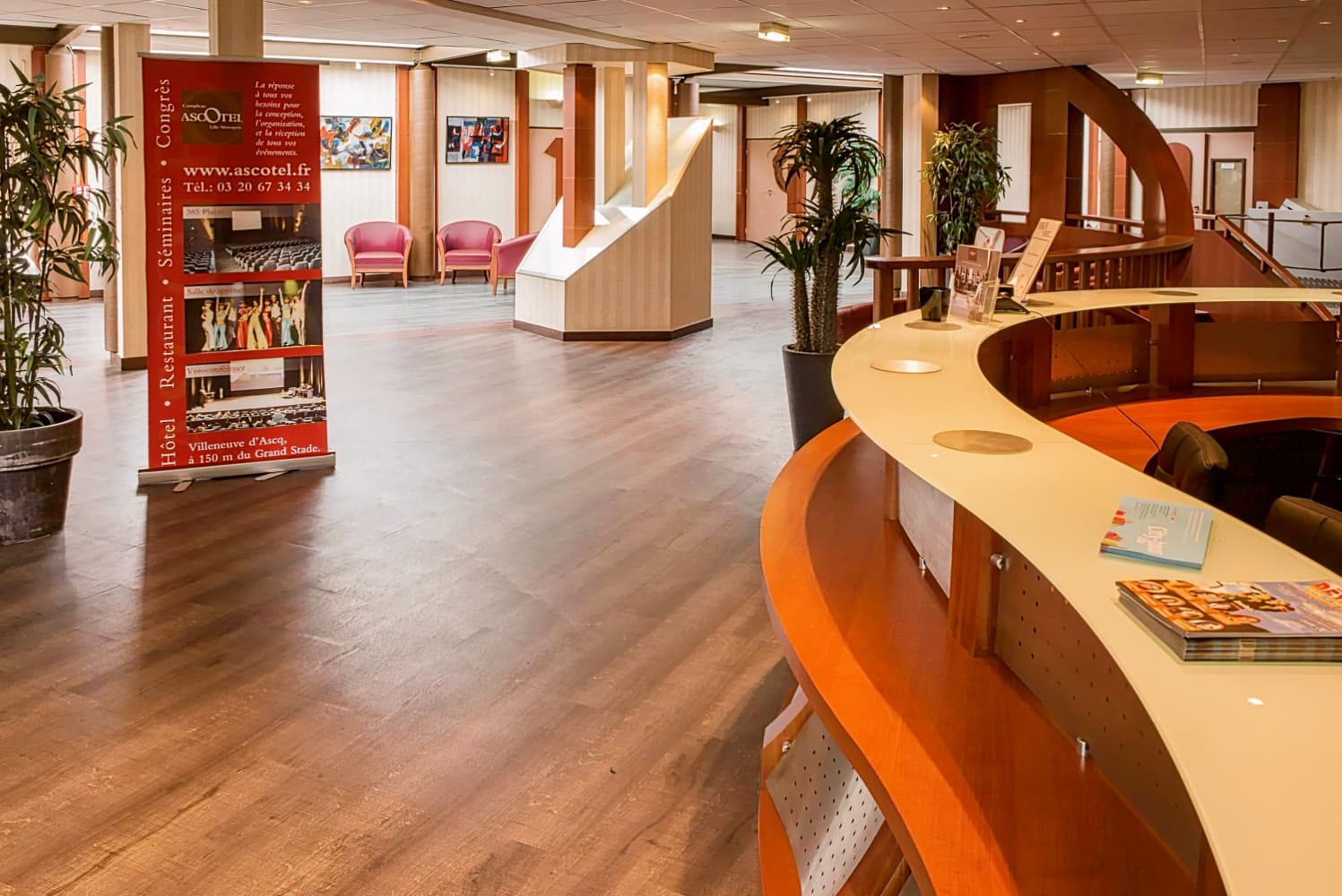 The Originals City Ascotel Lille Grand Stade