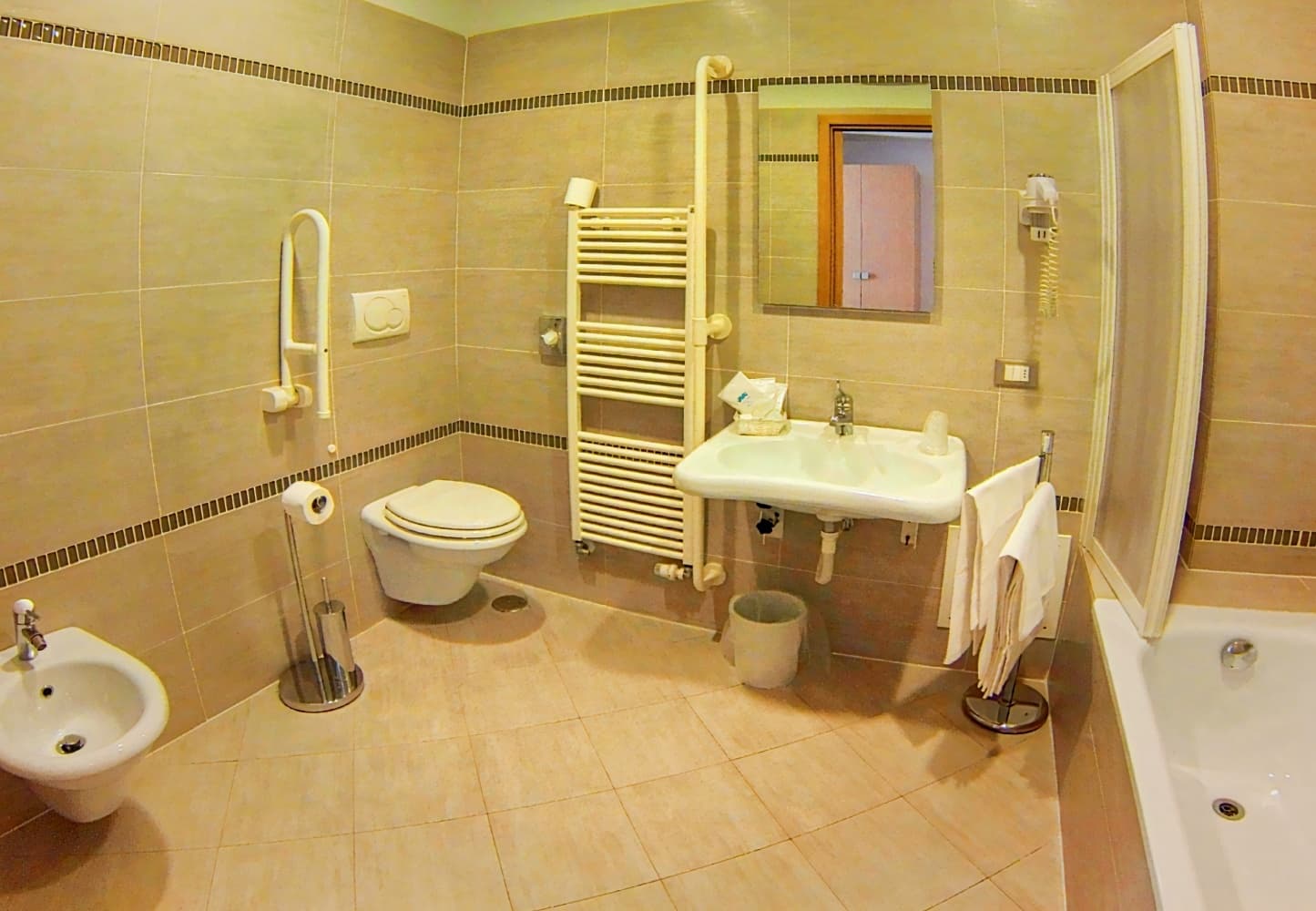 Castelmartini Wellness & Business Hotel