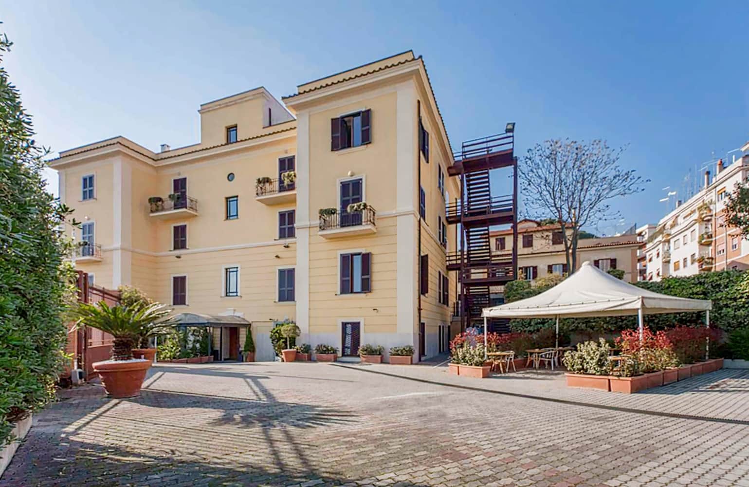 Romoli Hotel