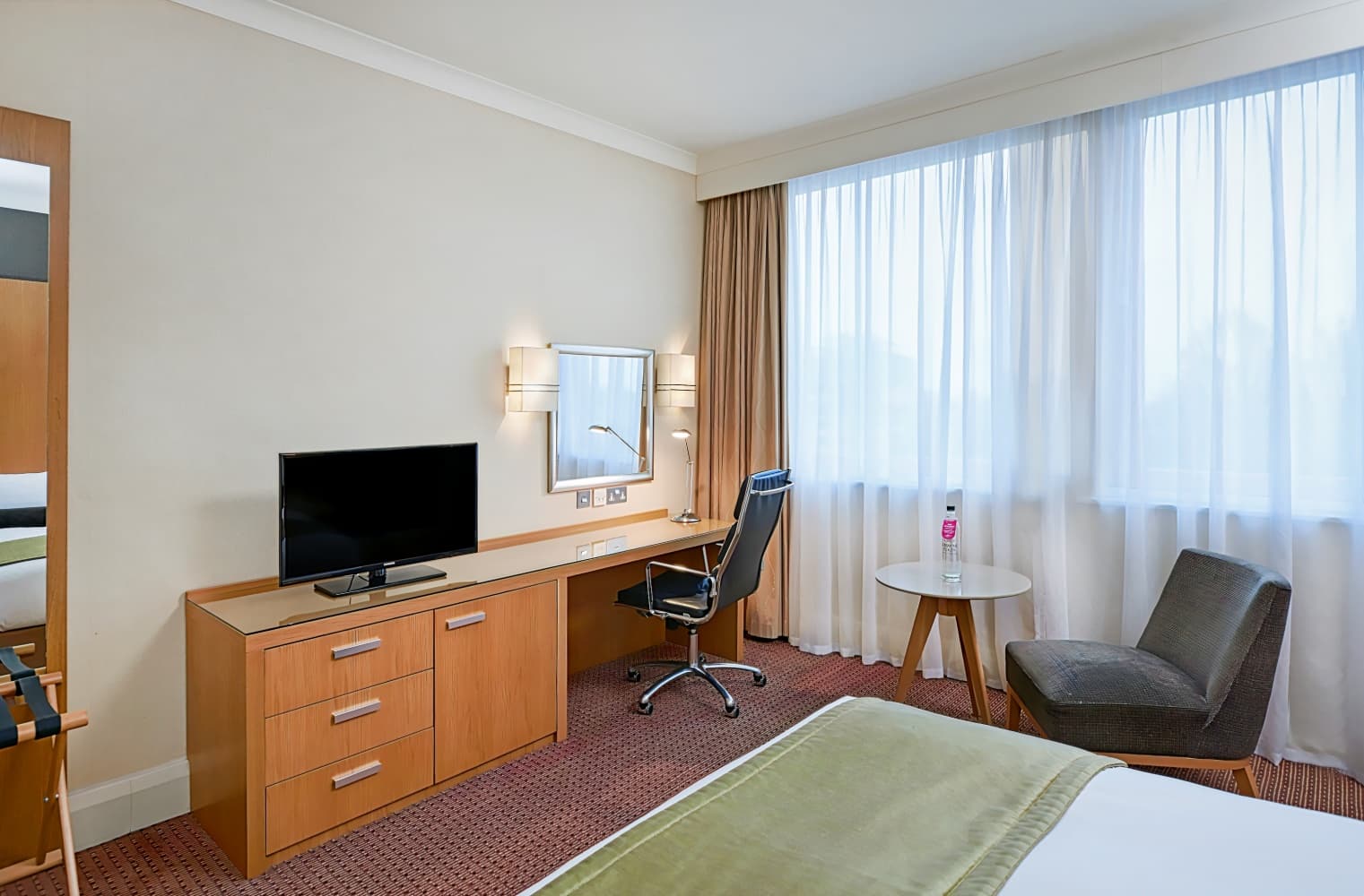 Crowne Plaza London Ealing by IHG