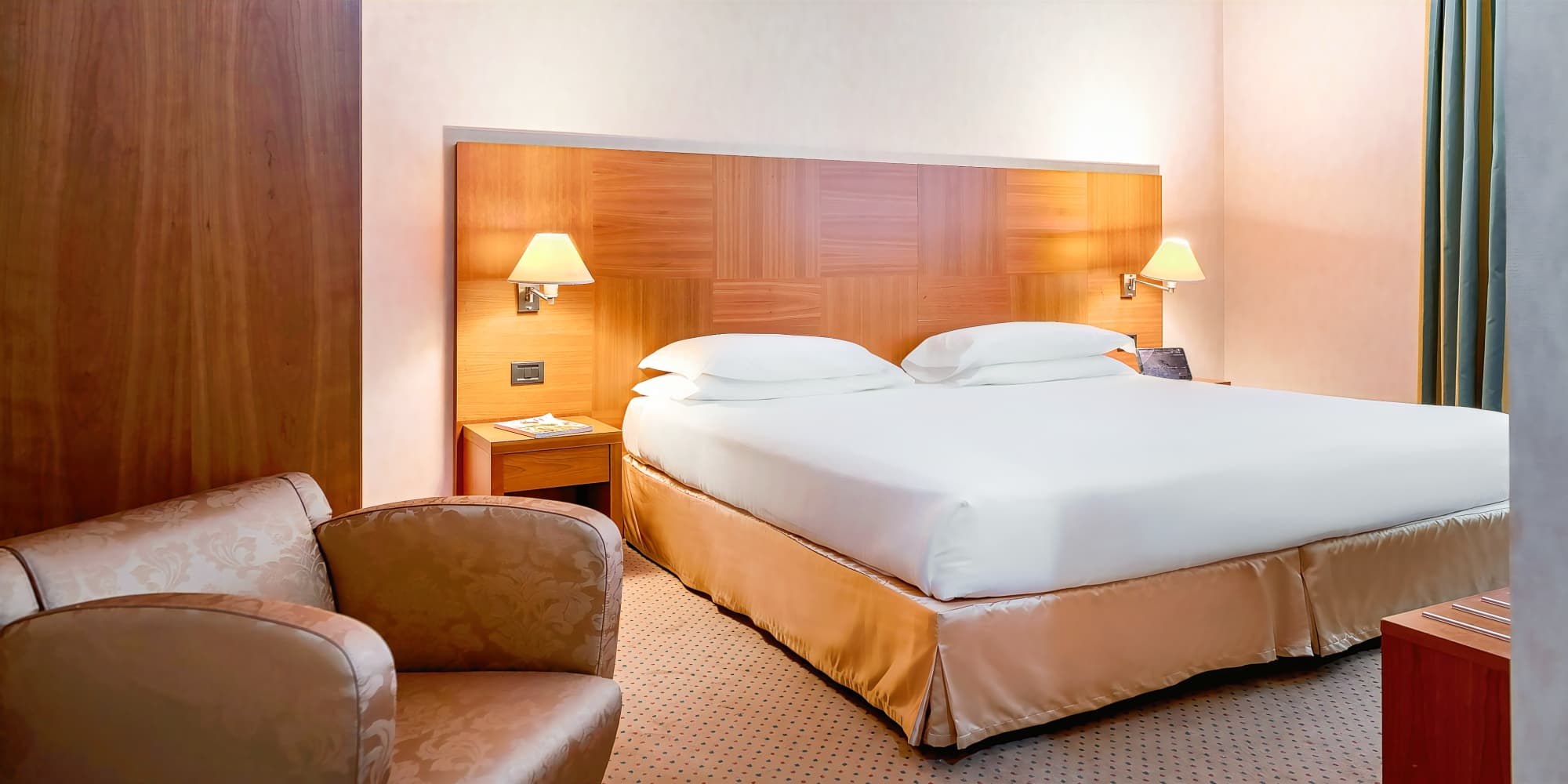 Best Western Cavalieri Della Corona