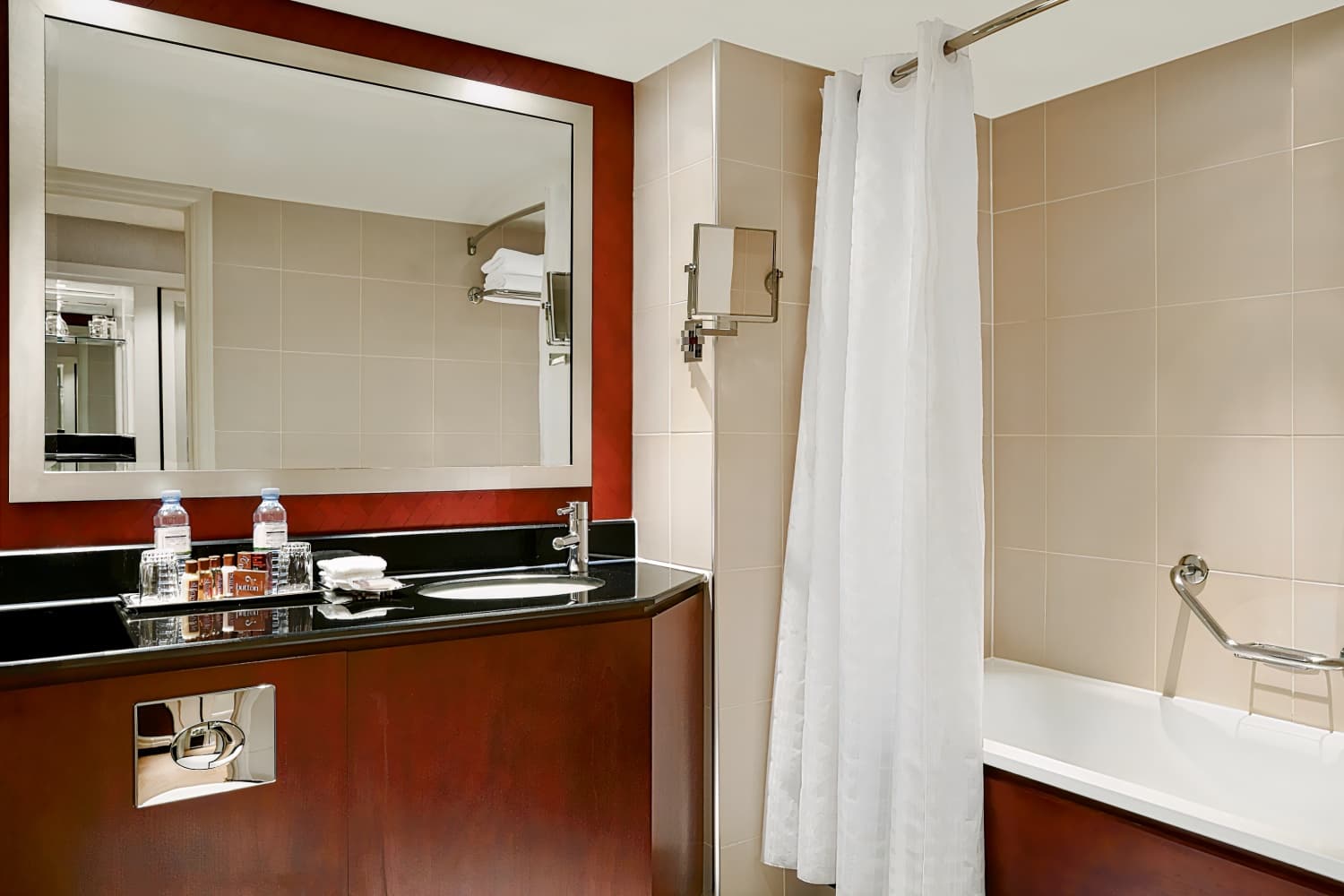 Sheraton Skyline Hotel London Heathrow