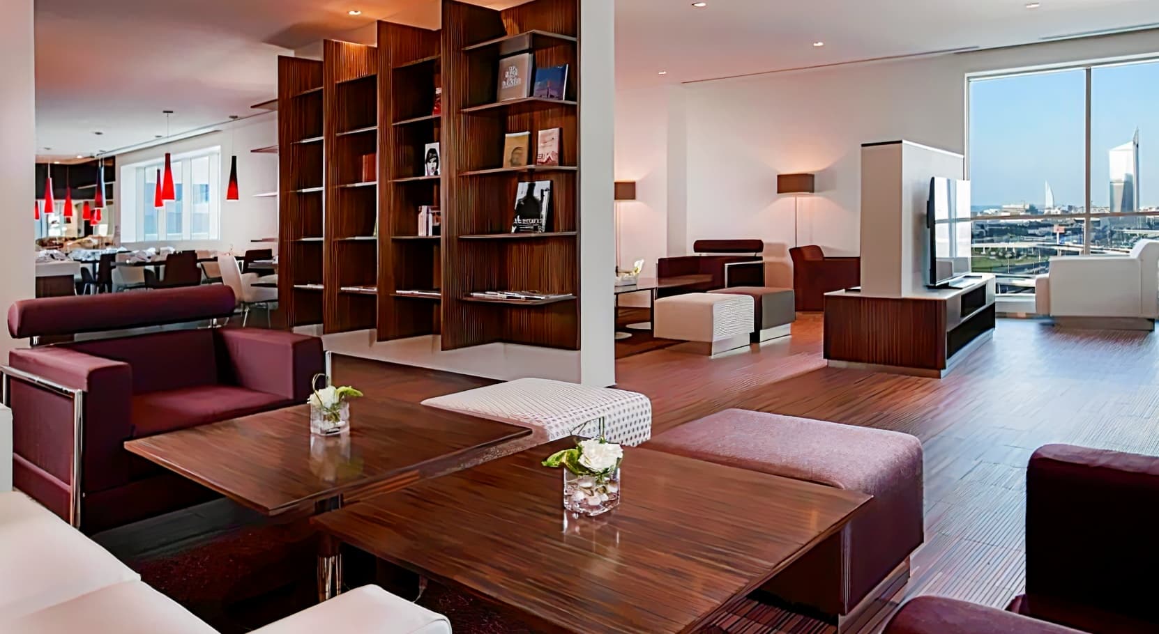 Pullman Dubai Jumeirah Lakes Towers